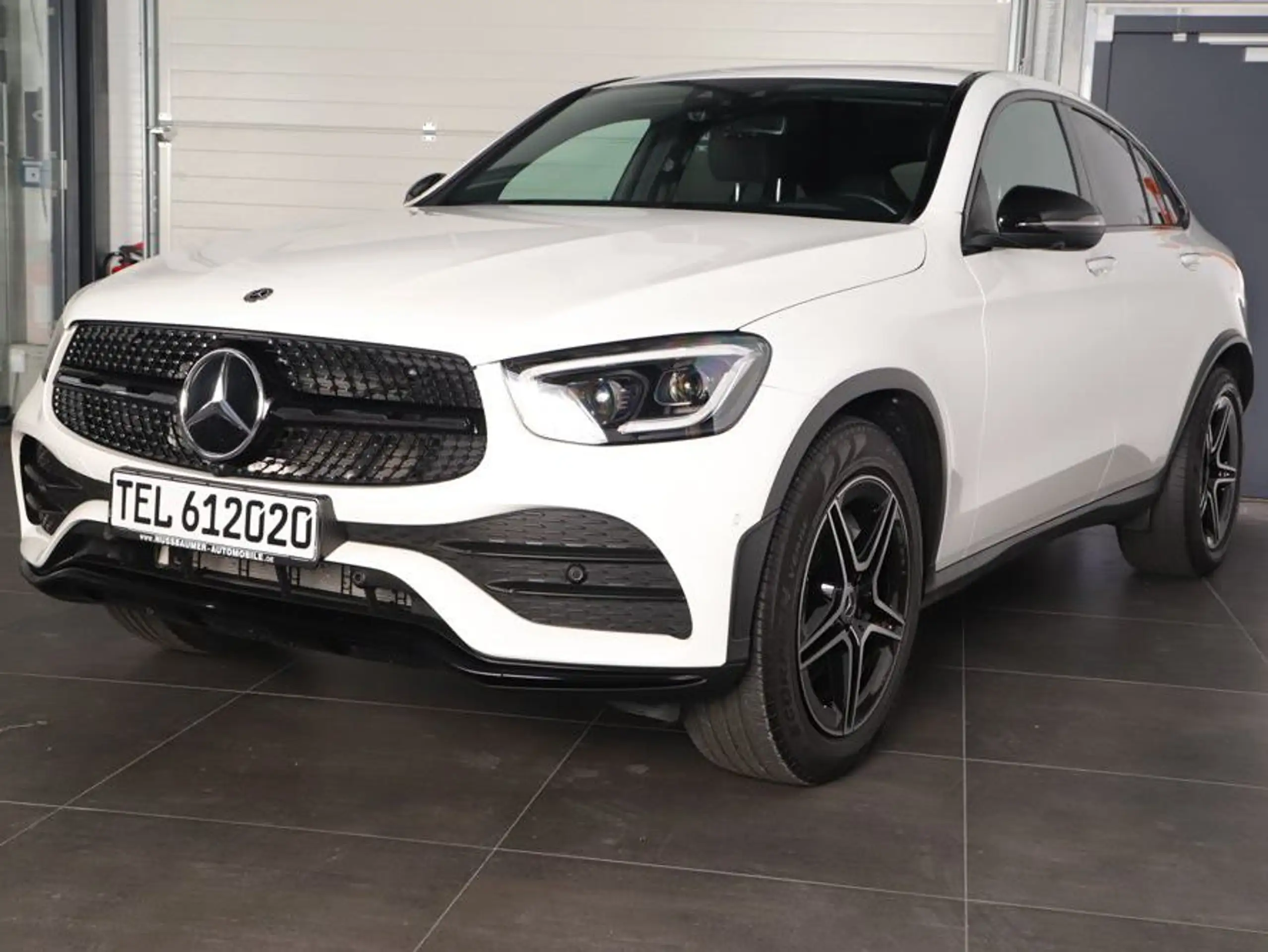 Mercedes-Benz - GLC 200