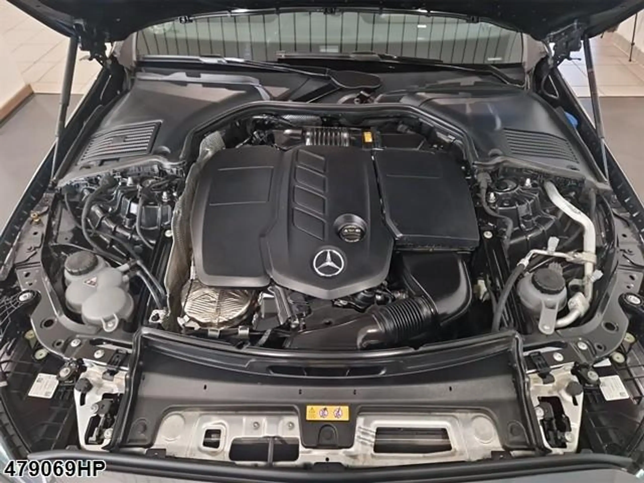 Mercedes-Benz - C 220