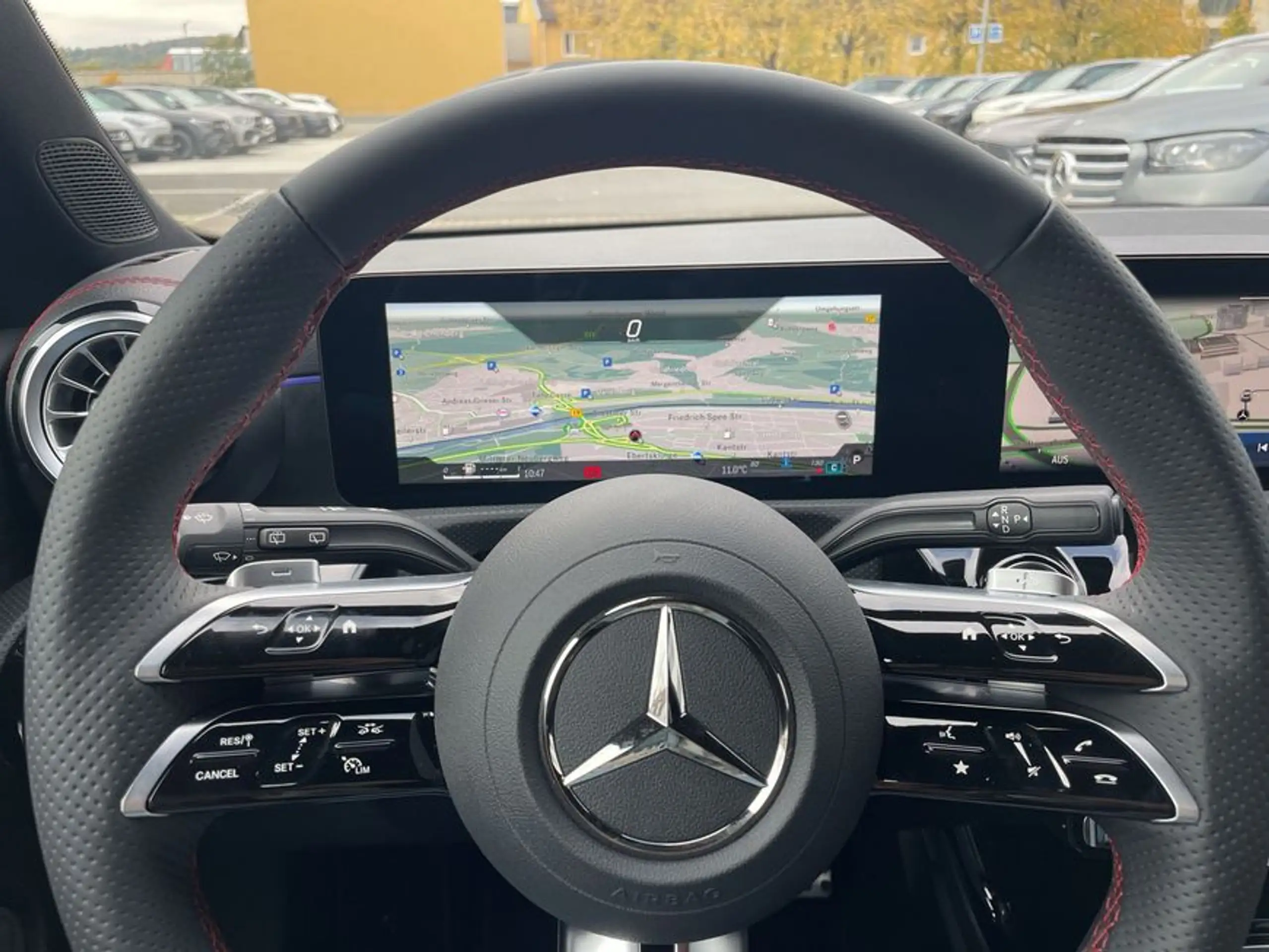 Mercedes-Benz - CLA 200