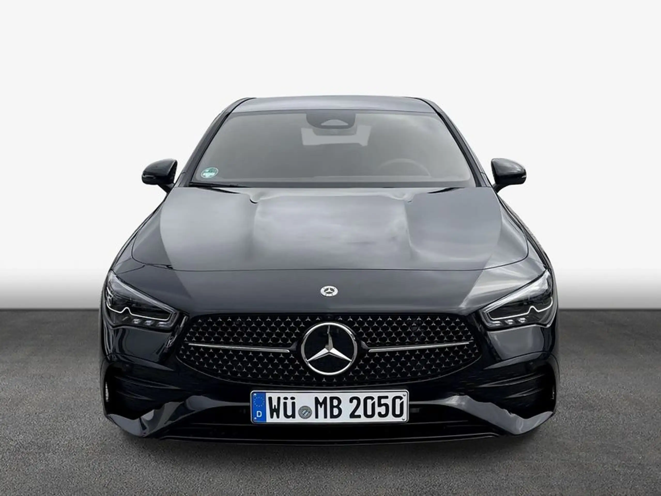 Mercedes-Benz - CLA 200