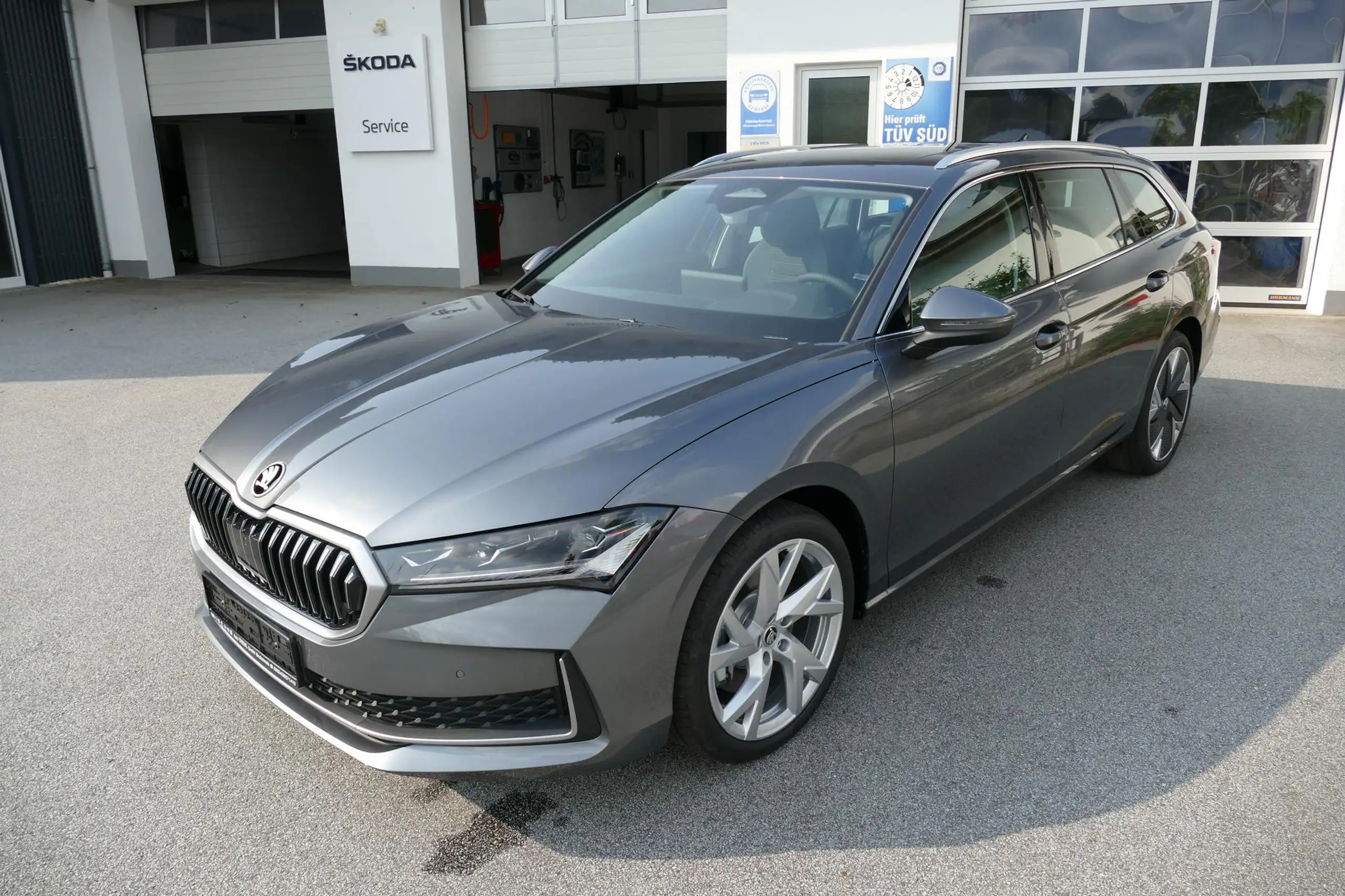 Skoda - Superb