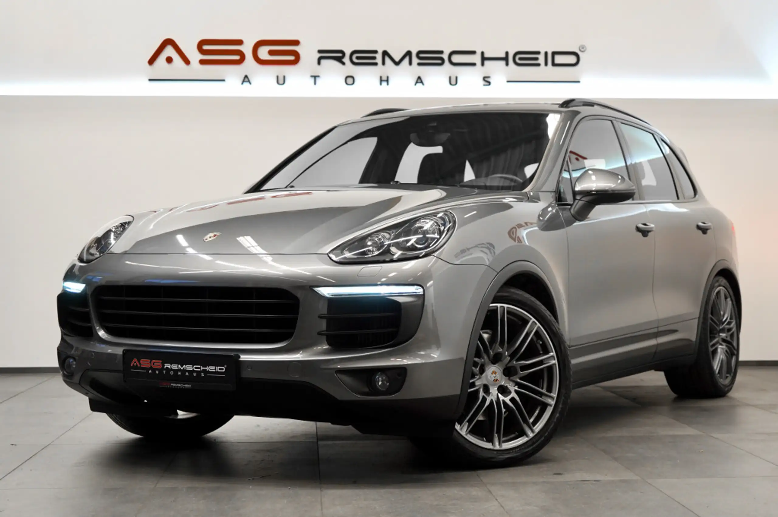 Porsche - Cayenne