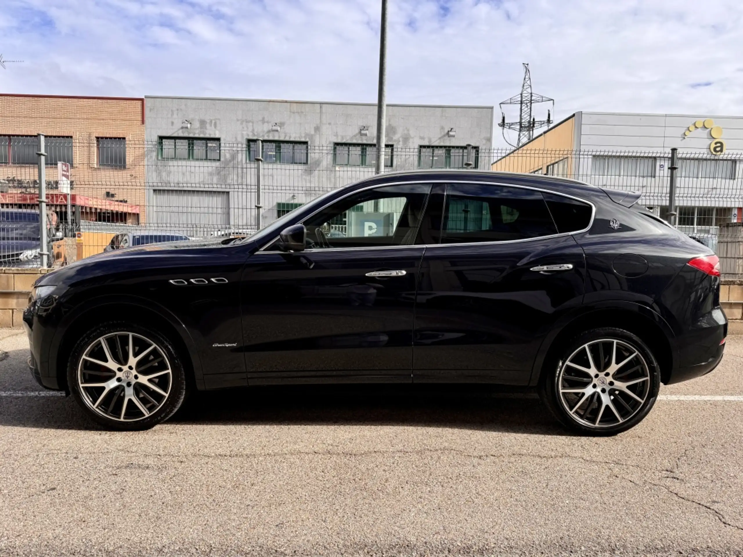 Maserati - Levante