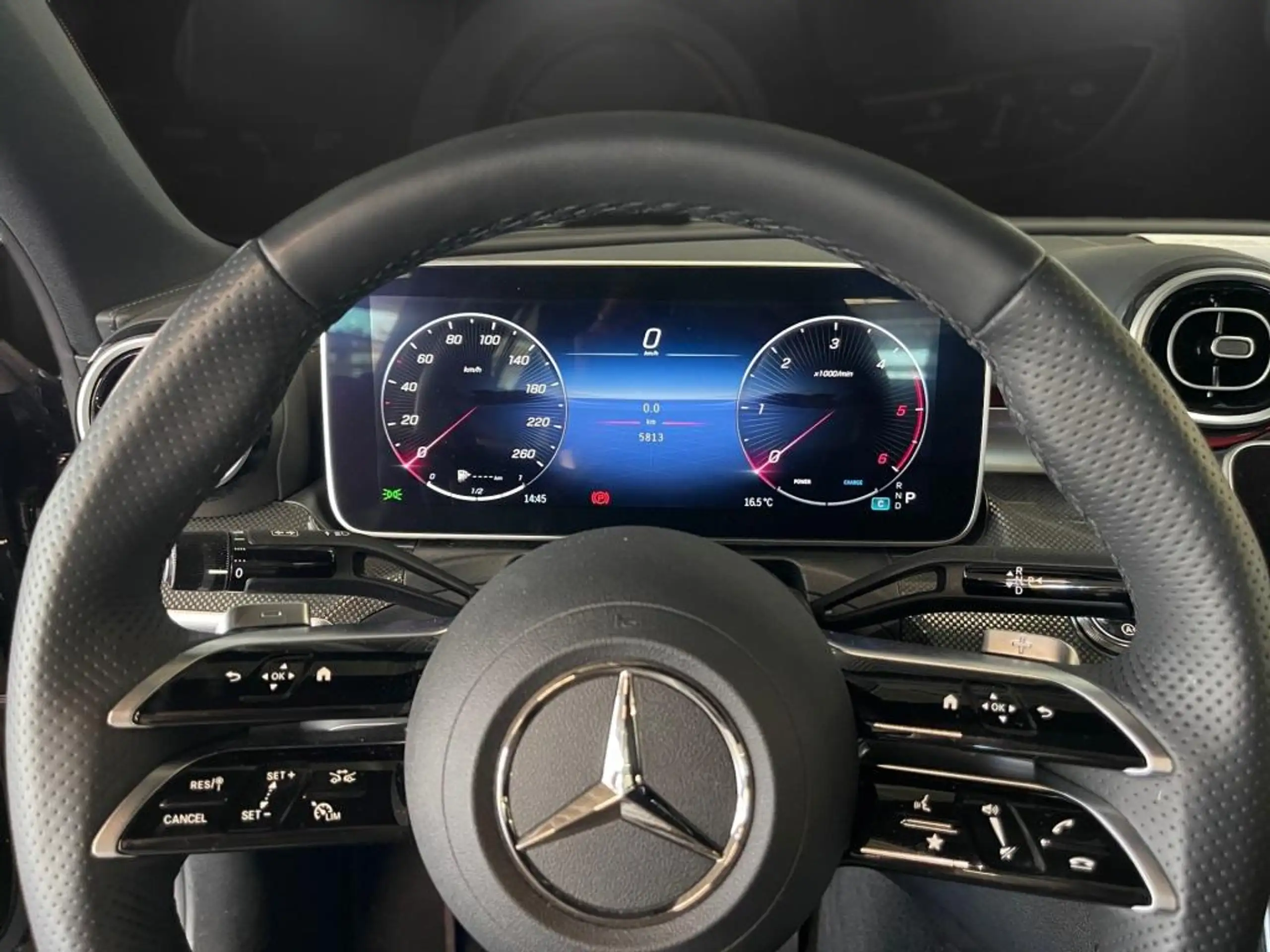 Mercedes-Benz - C 220