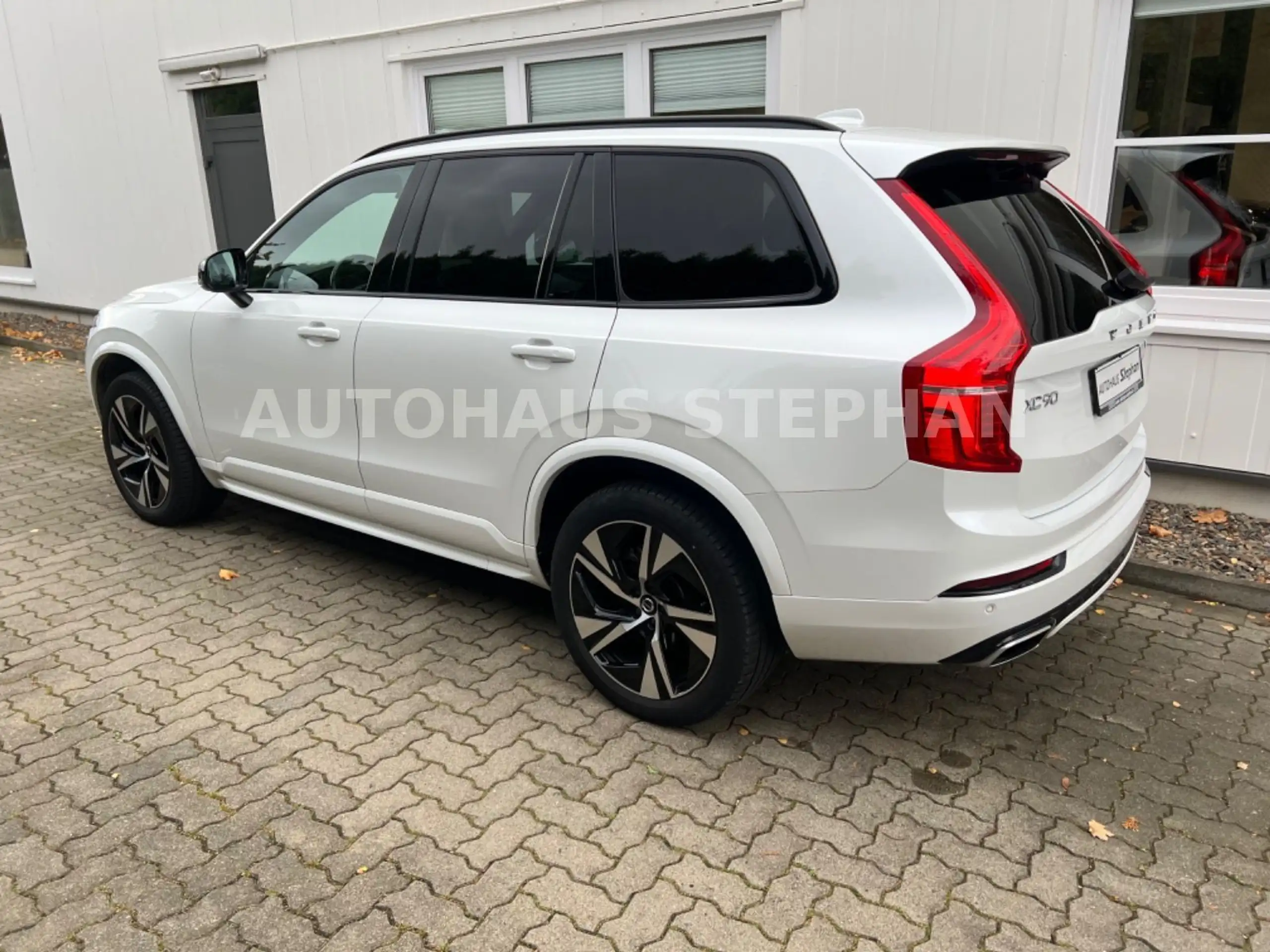 Volvo - XC90