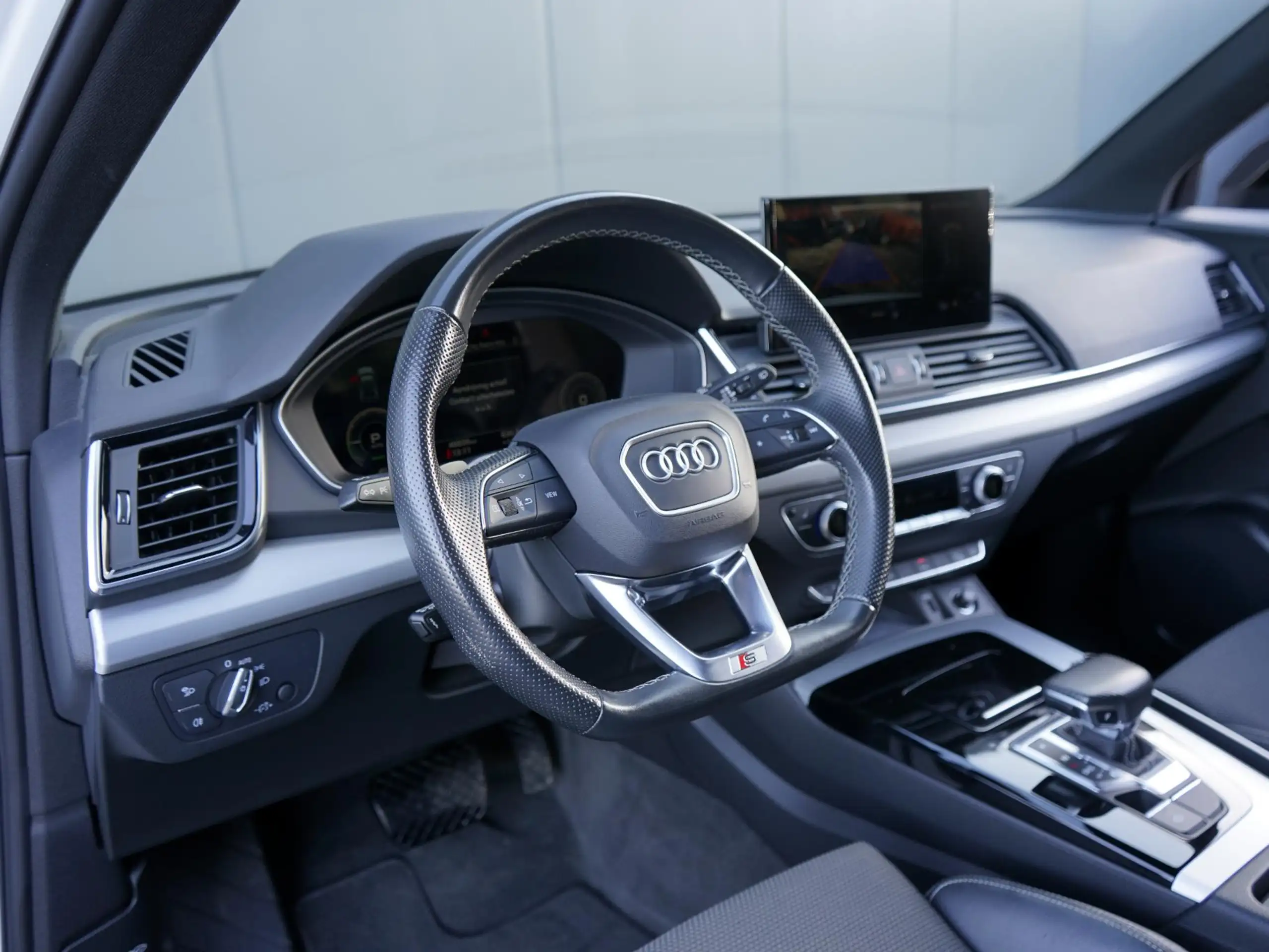 Audi - Q5