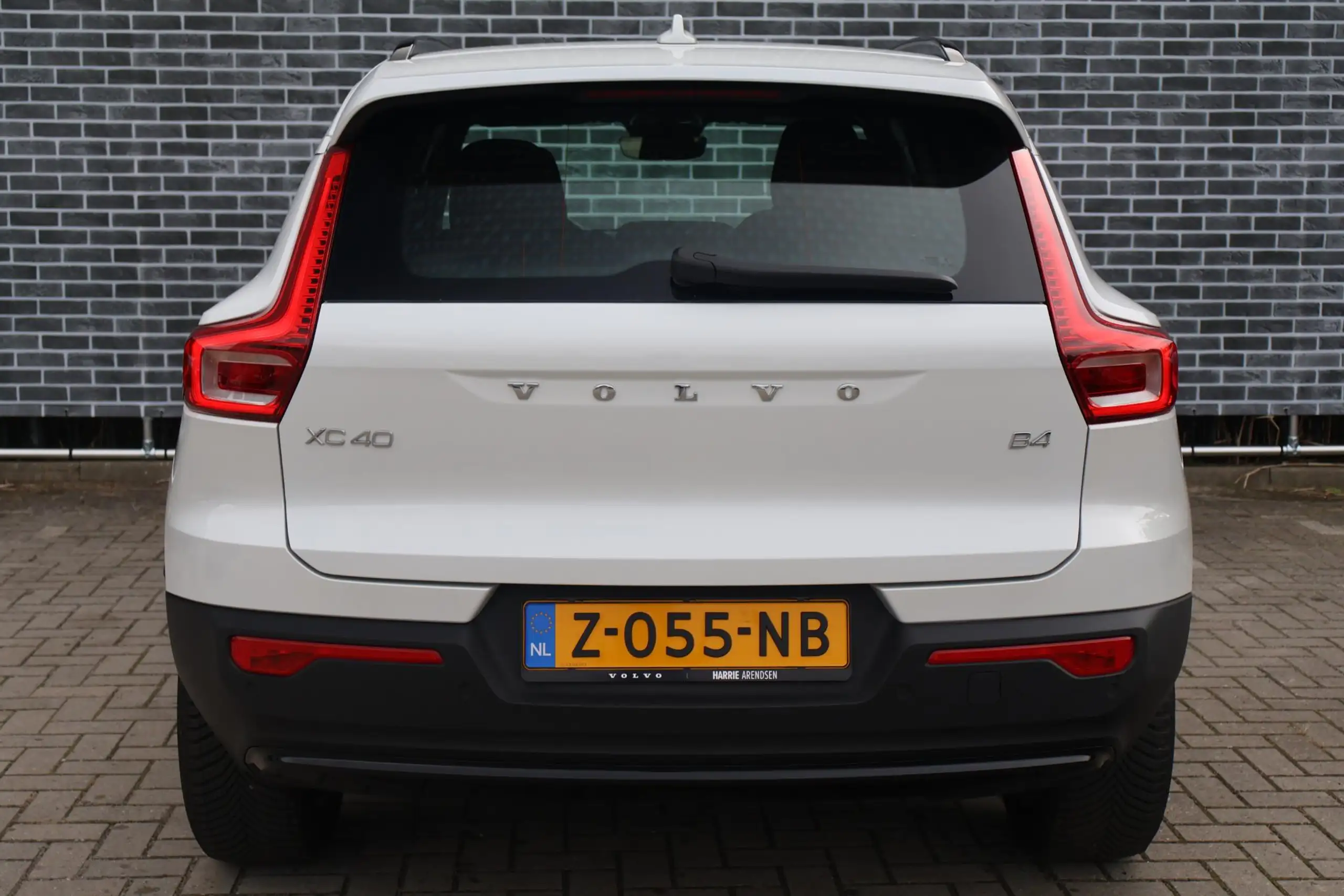 Volvo - XC40