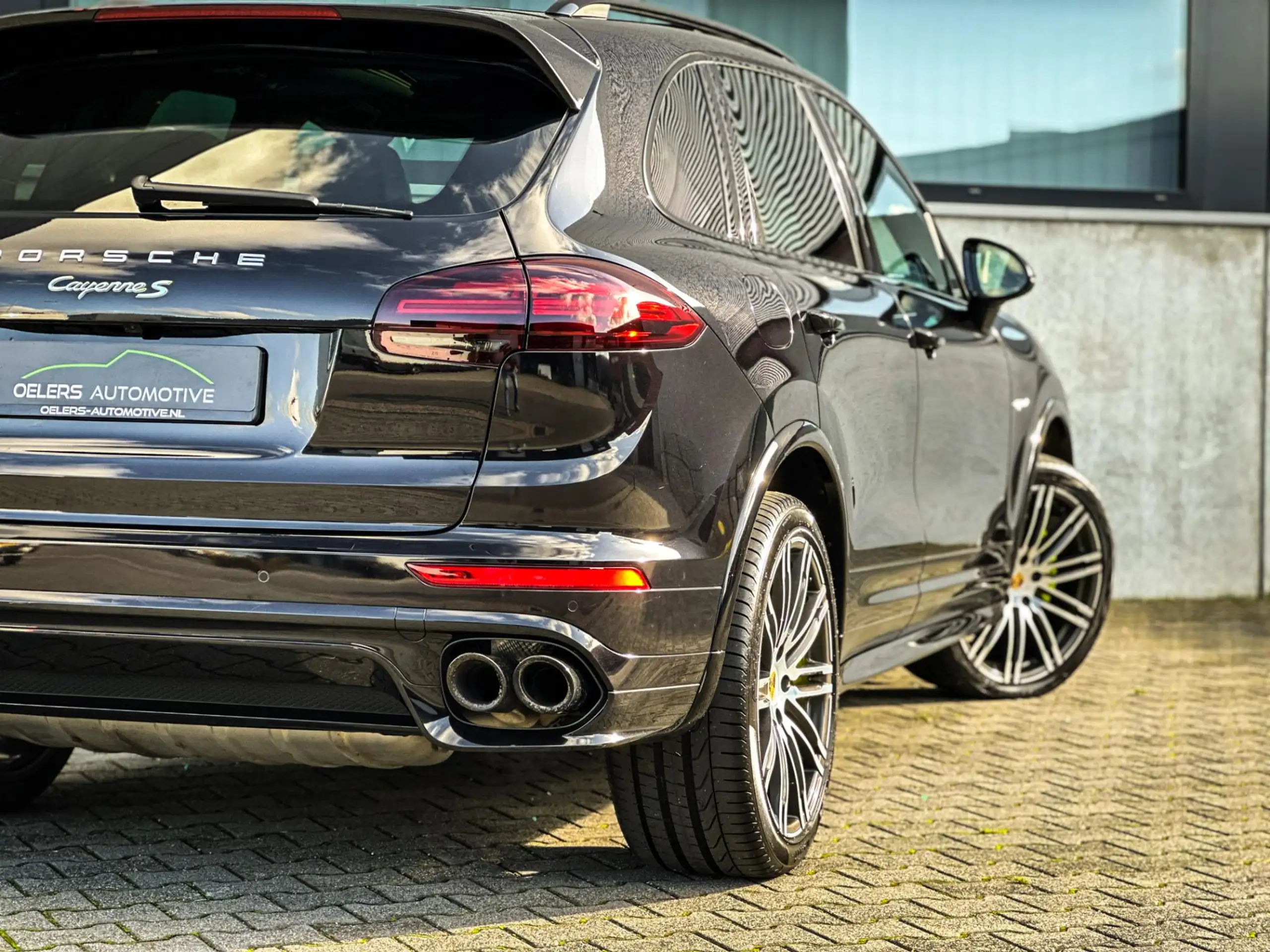 Porsche - Cayenne