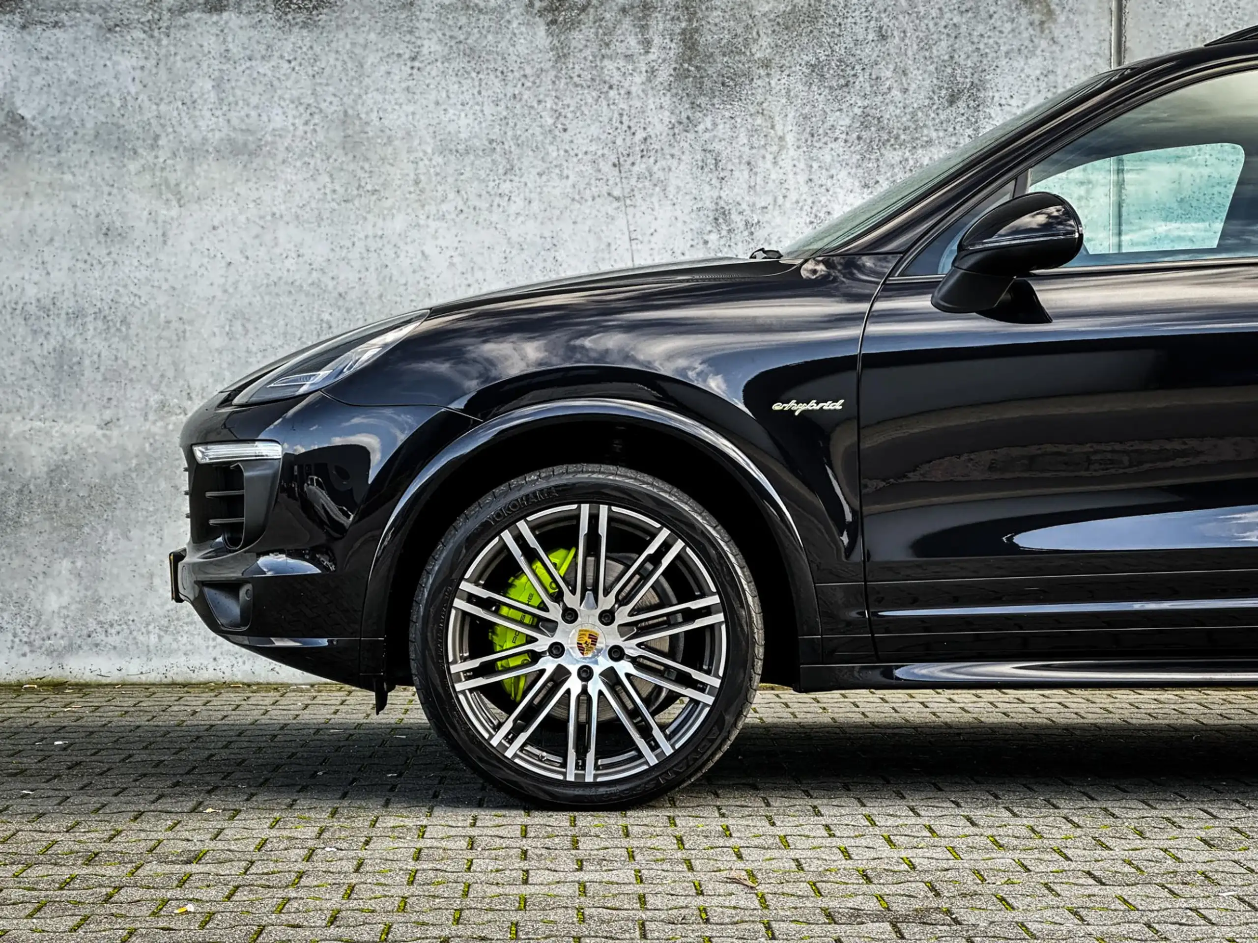 Porsche - Cayenne