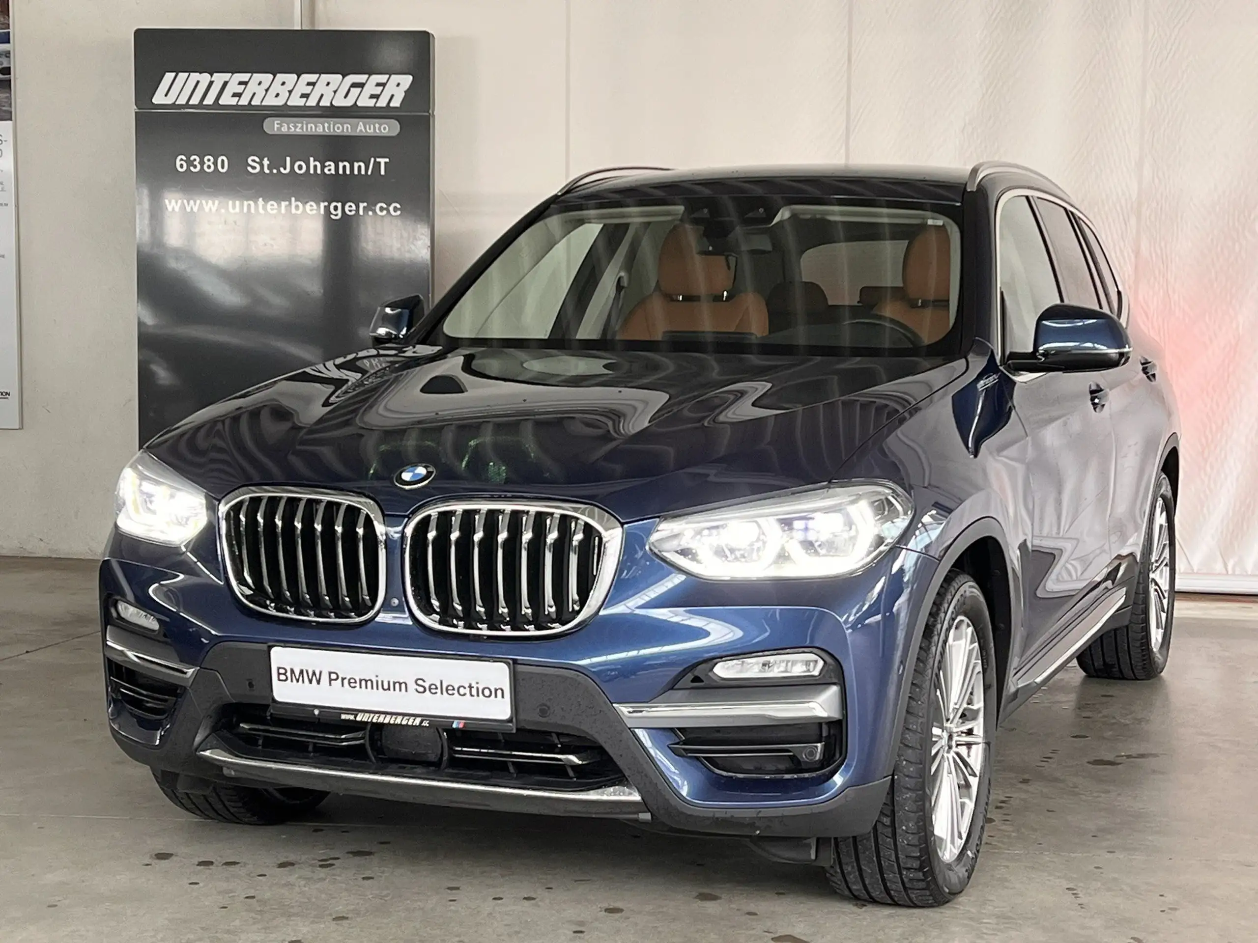 BMW - X3