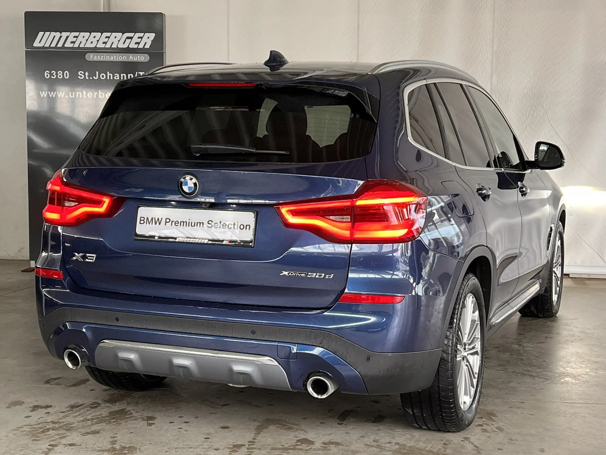 BMW - X3