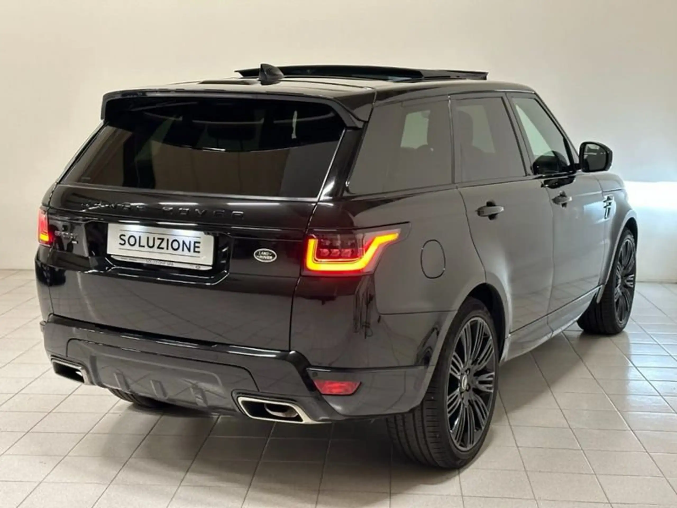 Land Rover - Range Rover Sport