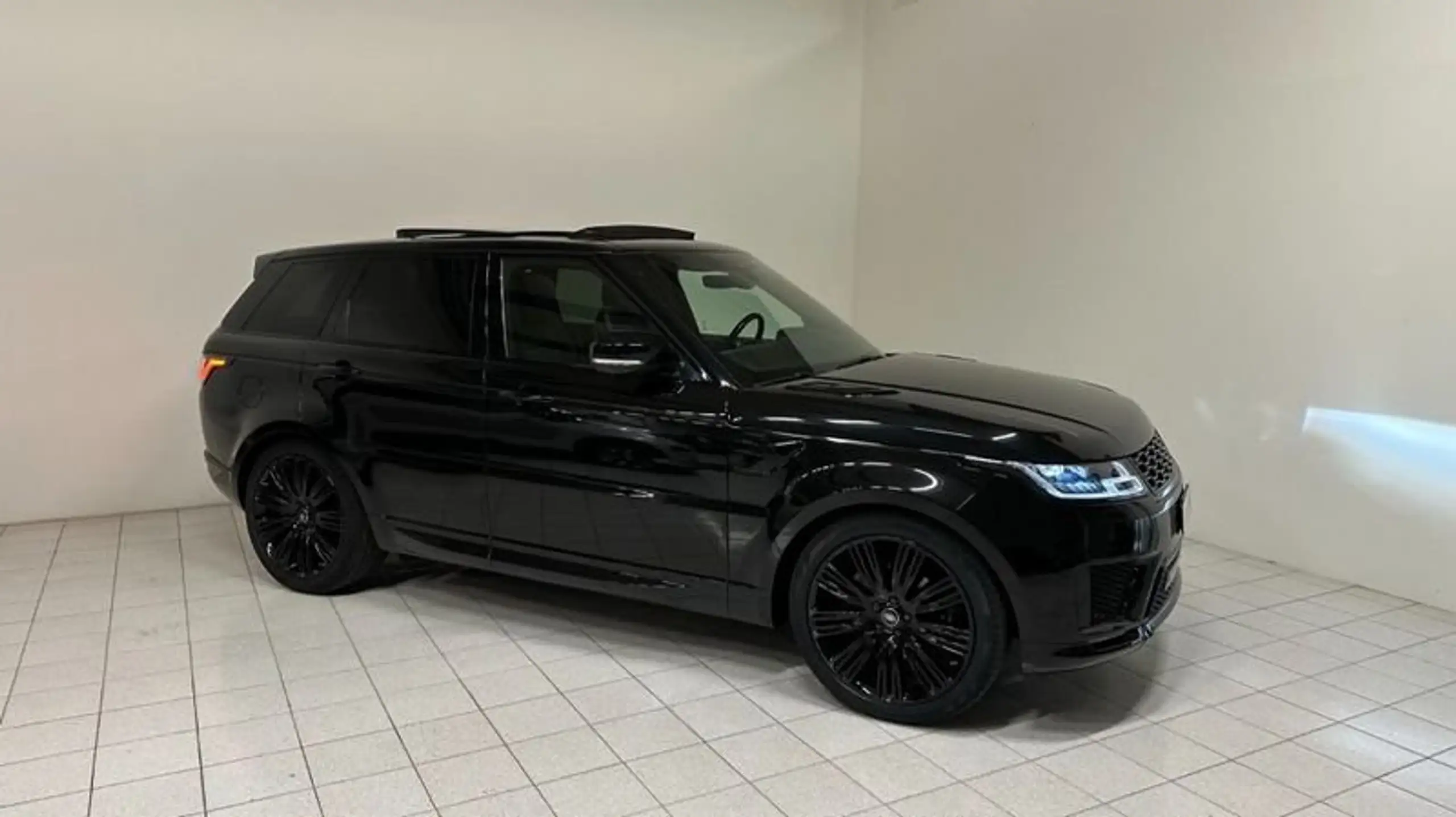 Land Rover - Range Rover Sport