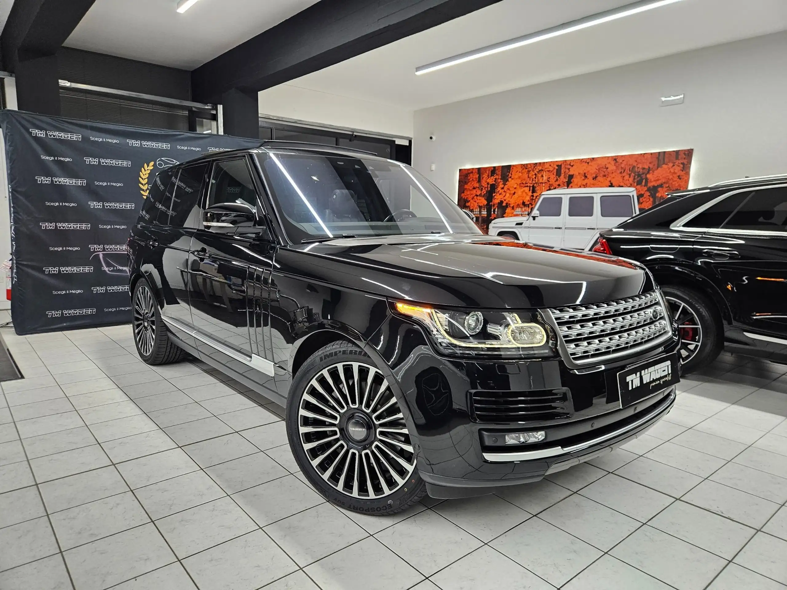 Land Rover - Range Rover