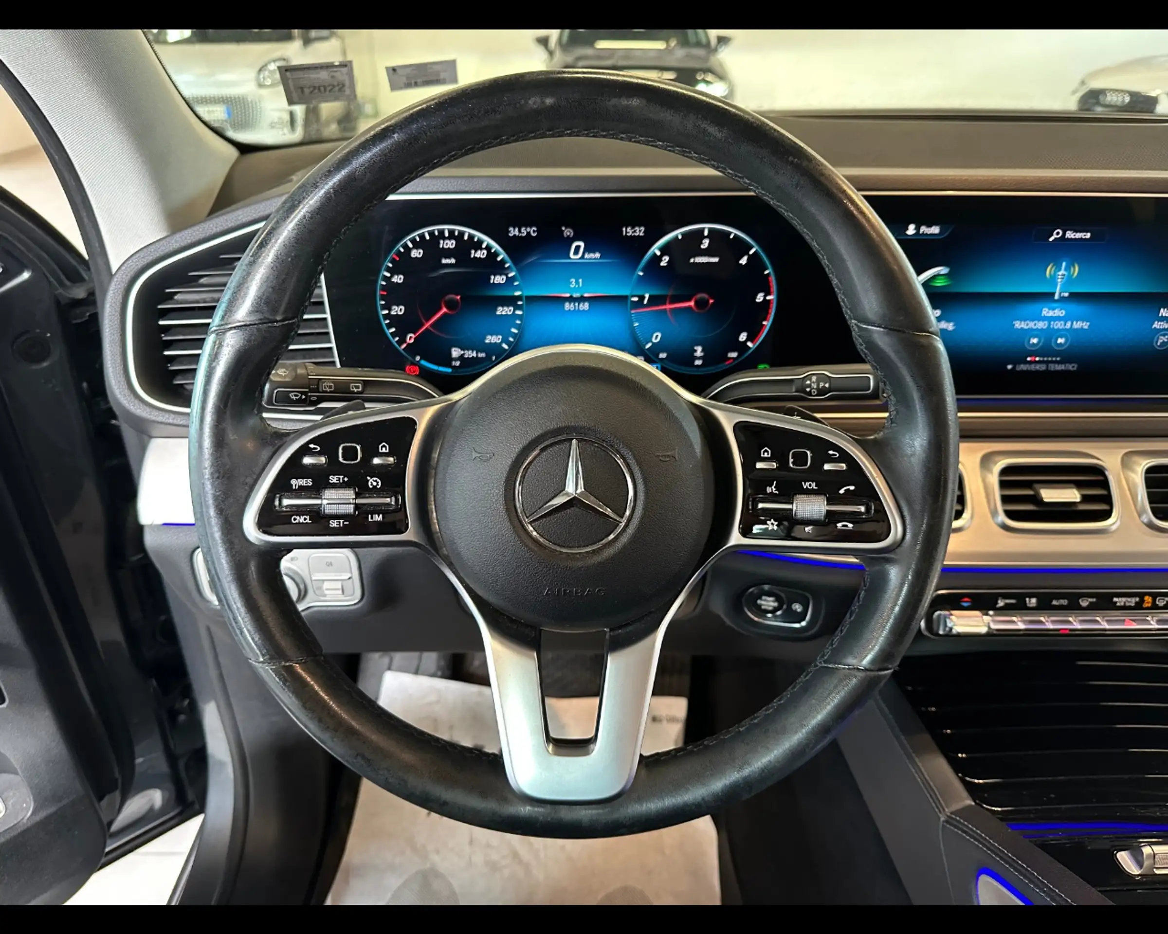 Mercedes-Benz - GLE 300