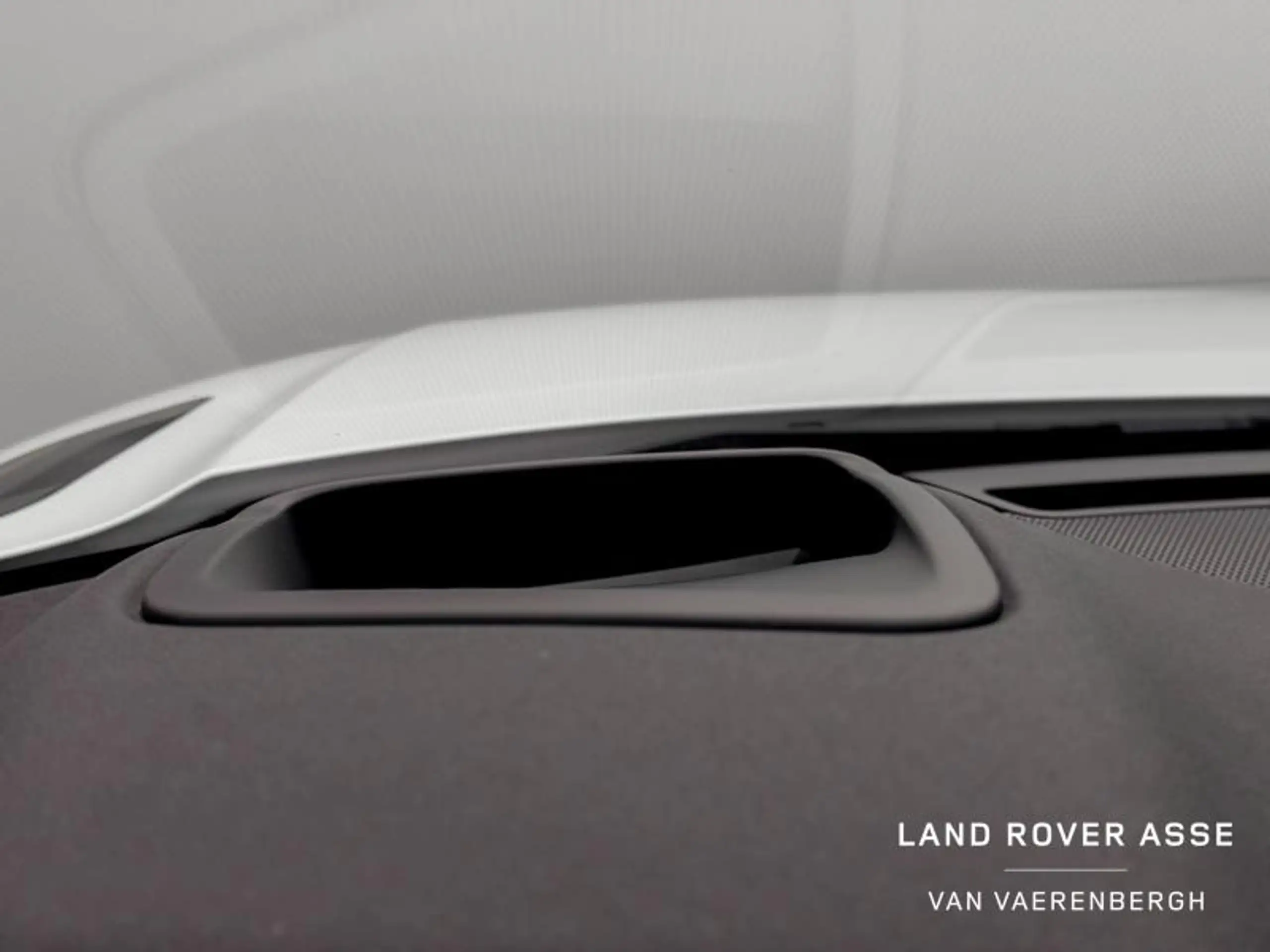 Land Rover - Range Rover Evoque