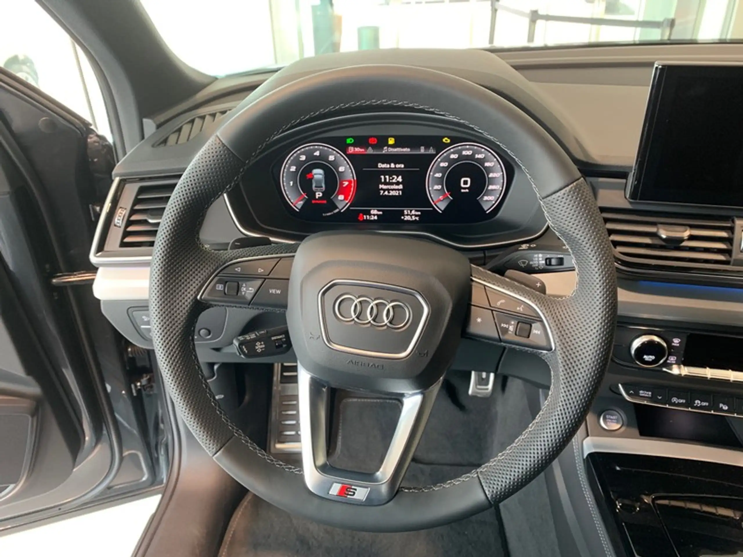 Audi - Q5