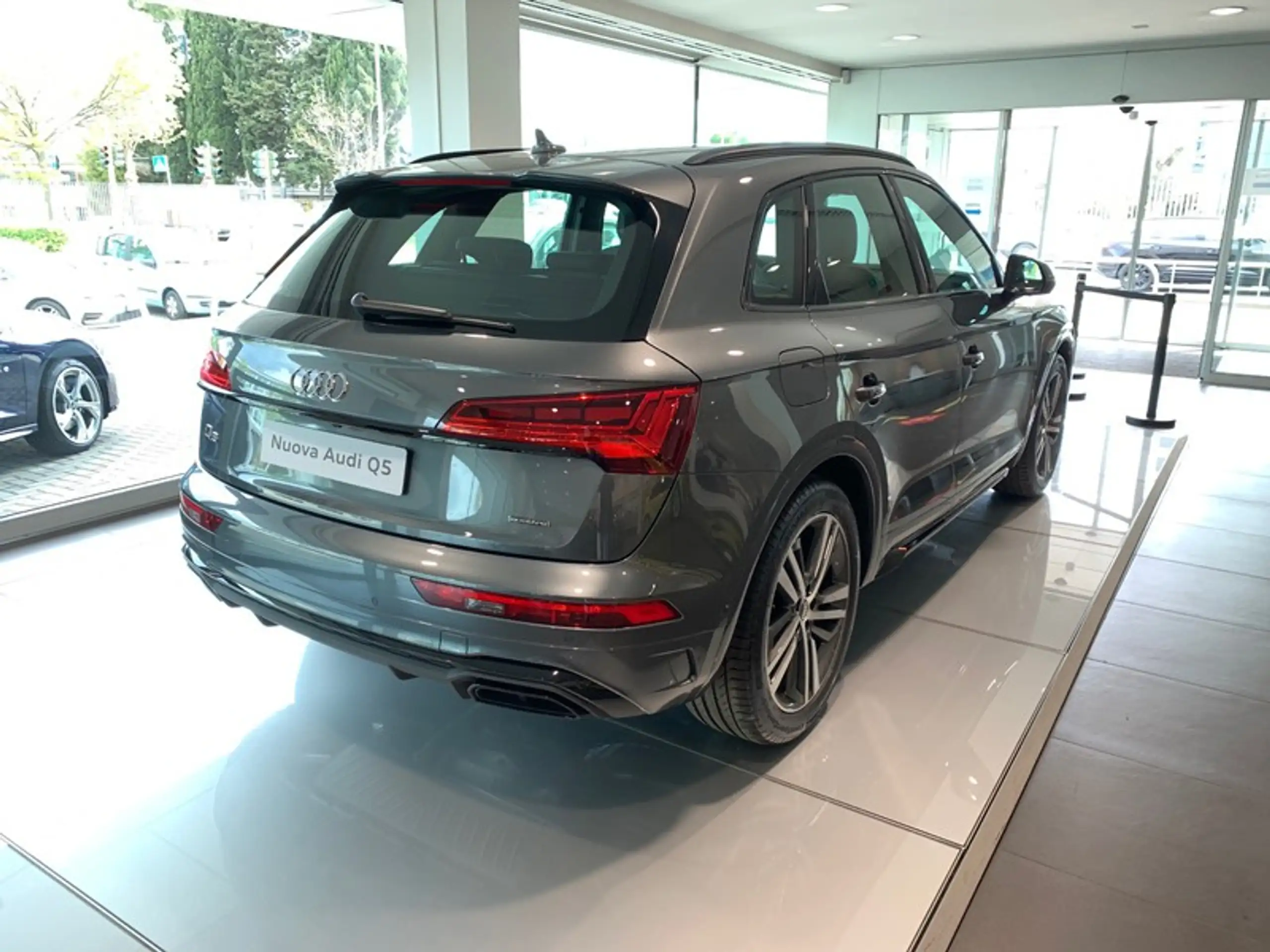 Audi - Q5