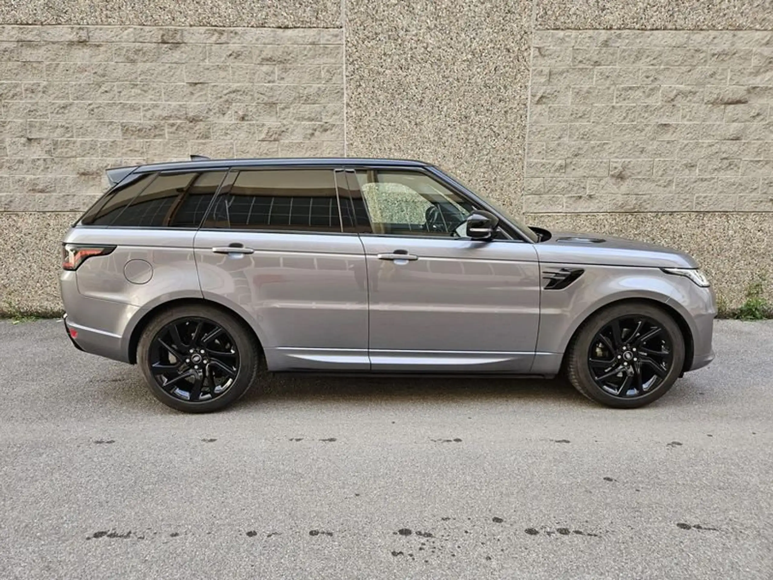 Land Rover - Range Rover Sport