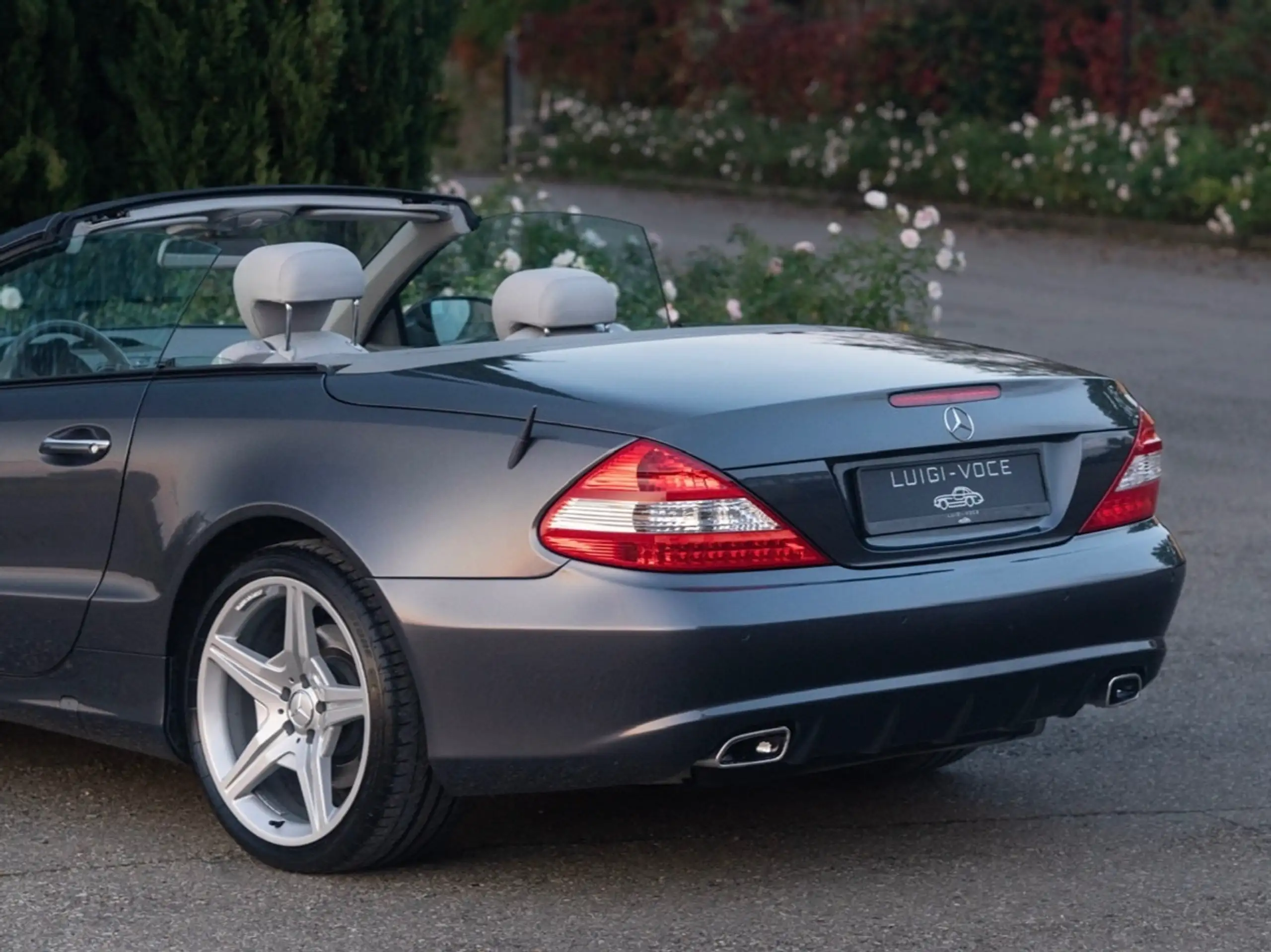 Mercedes-Benz - SL 500