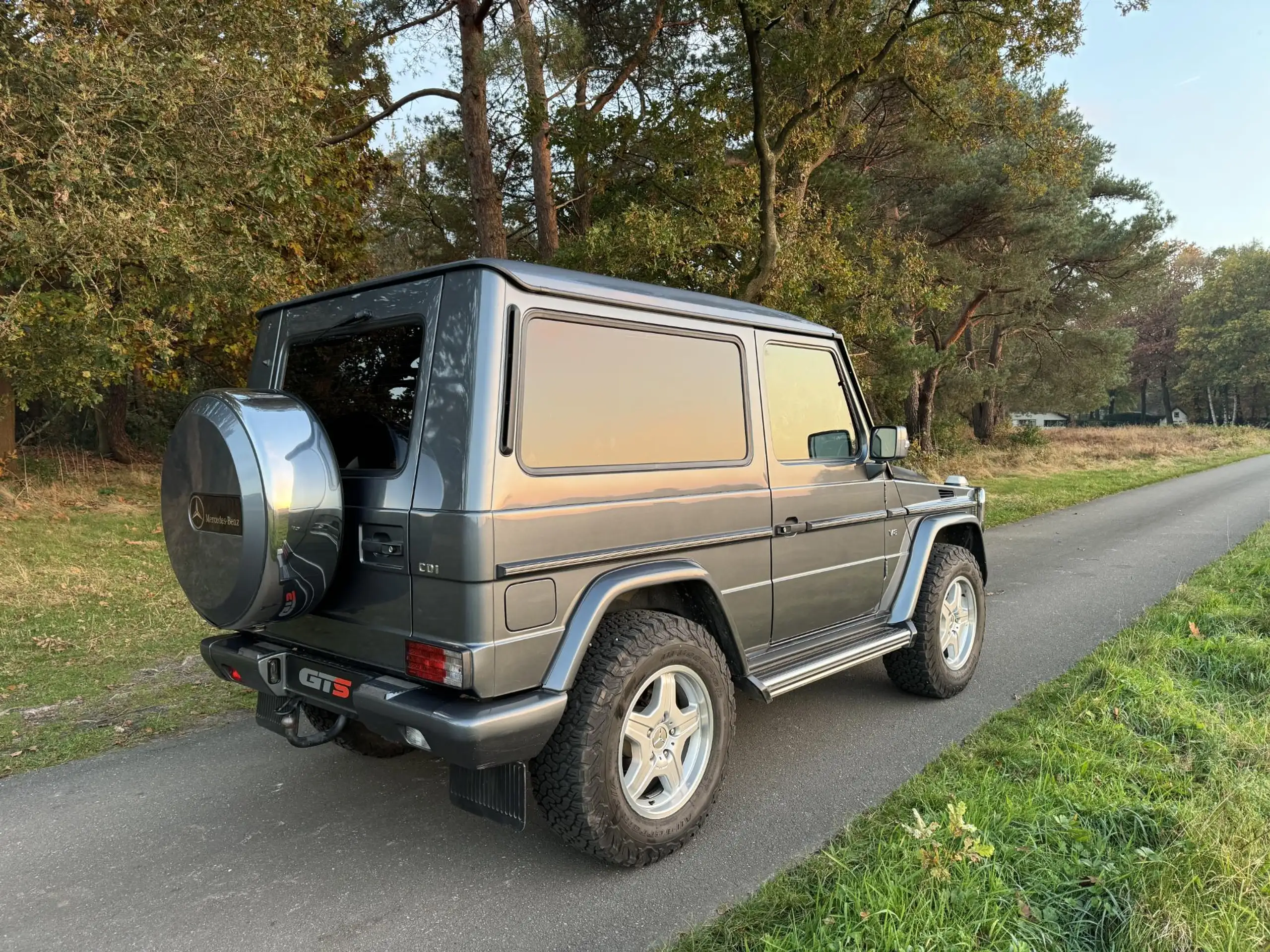 Mercedes-Benz - G 400