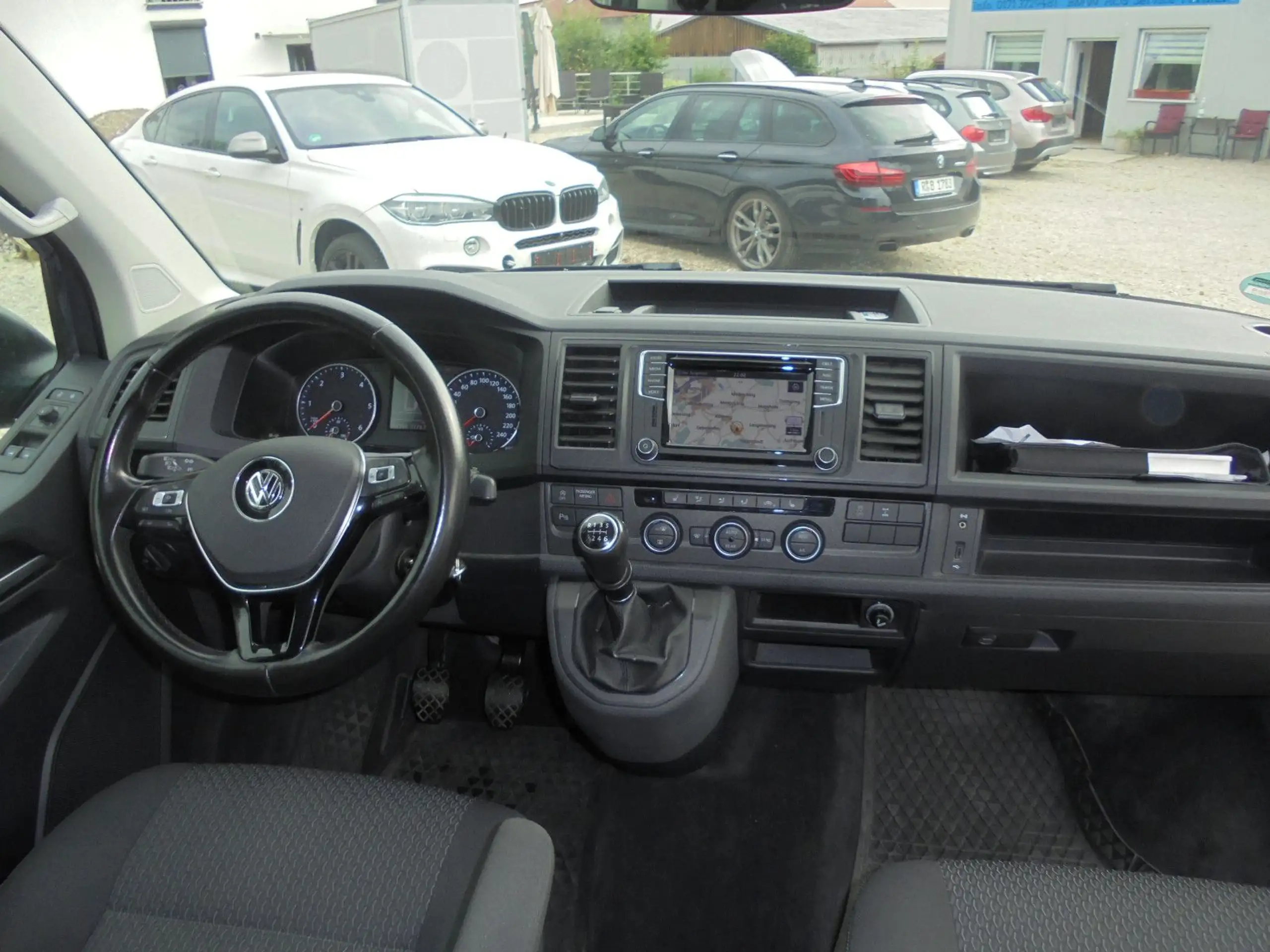 Volkswagen - T6 California