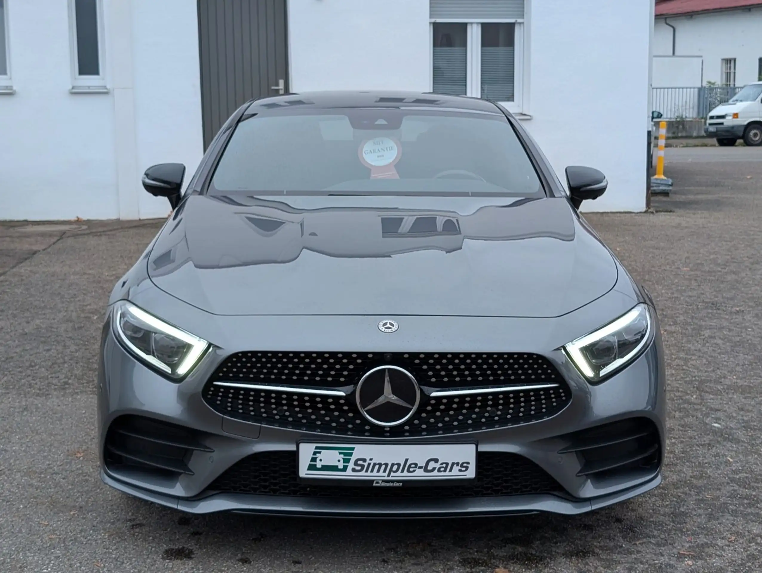 Mercedes-Benz - CLS 300