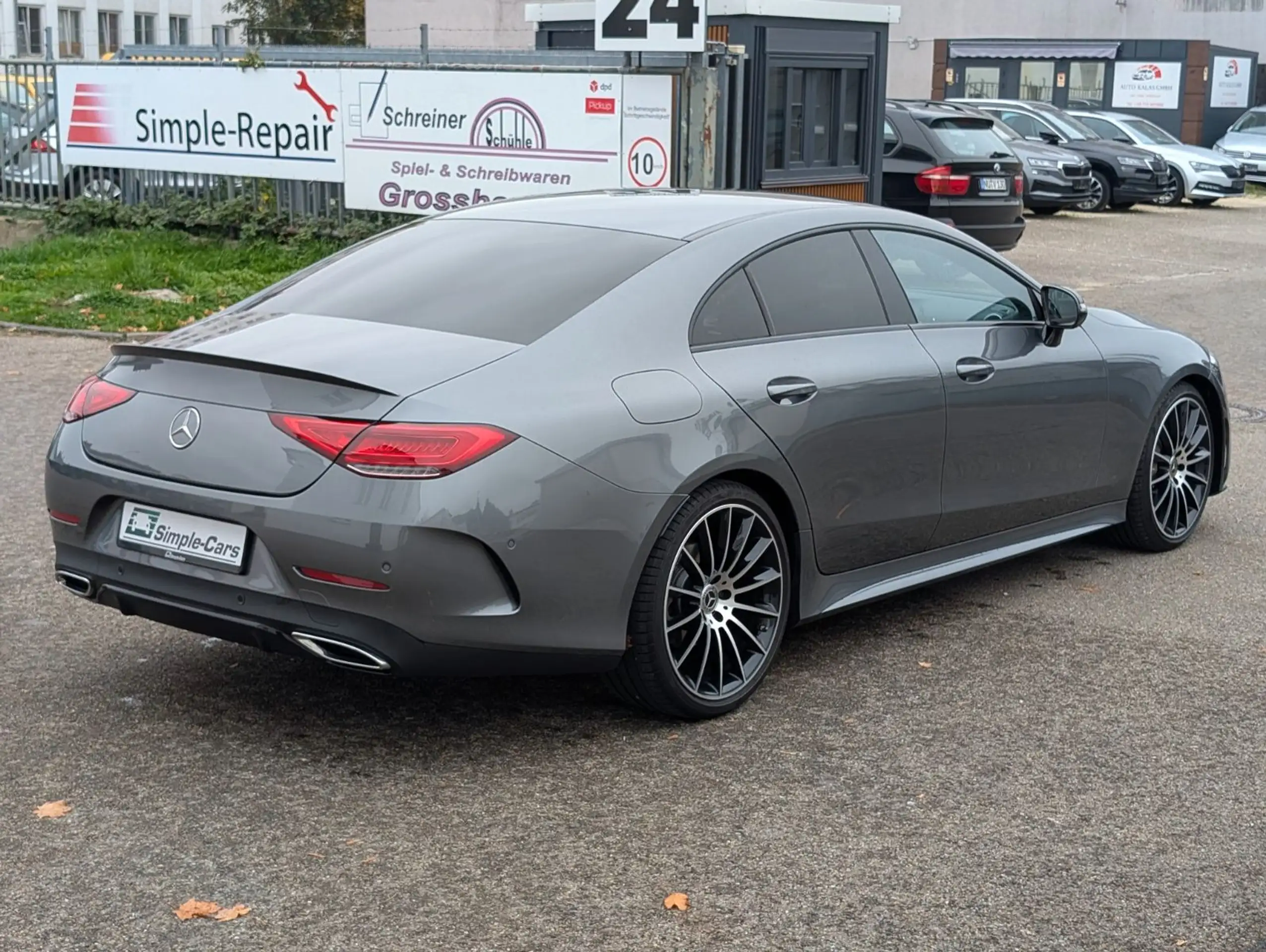 Mercedes-Benz - CLS 300