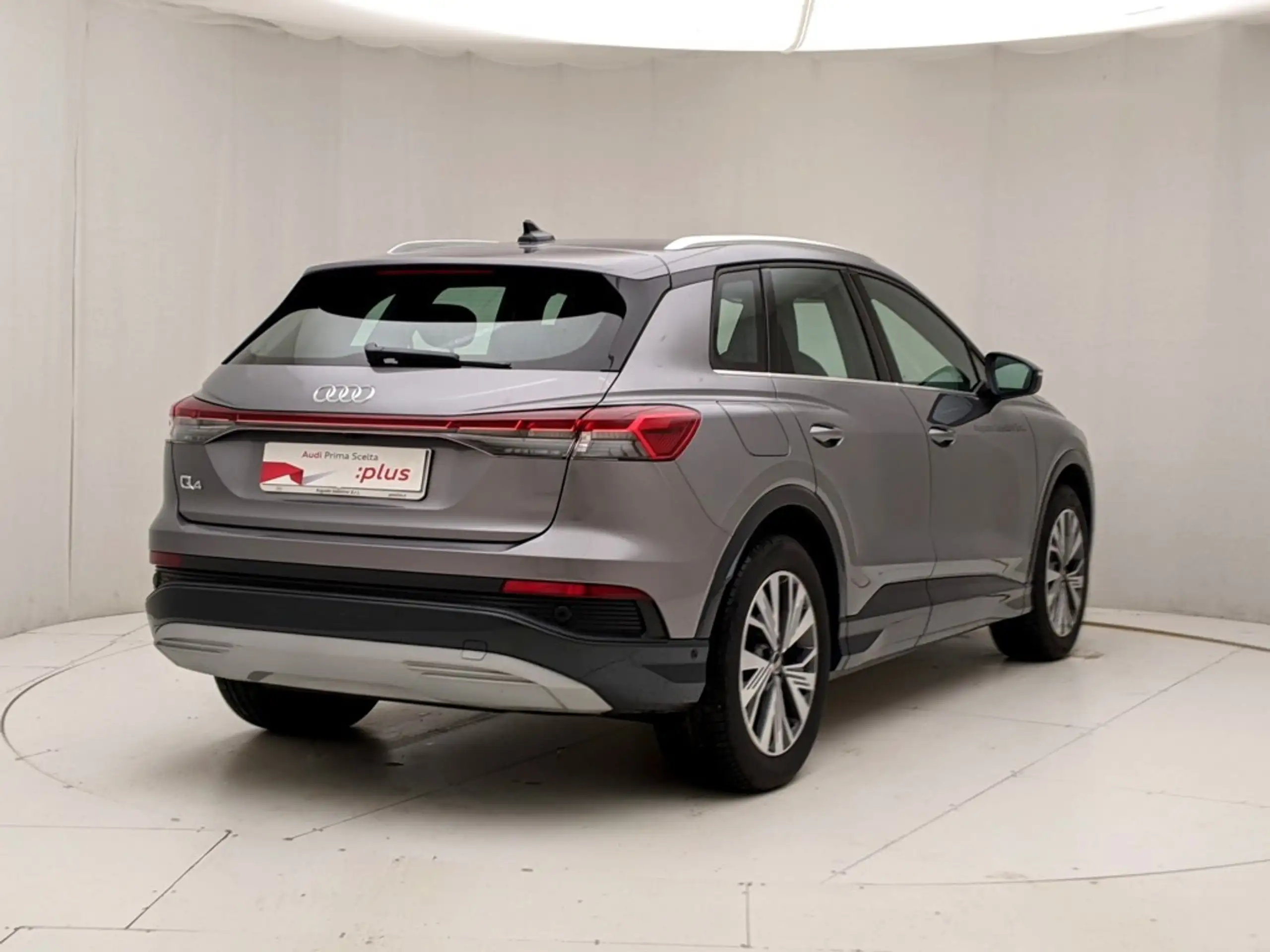 Audi - Q4 e-tron