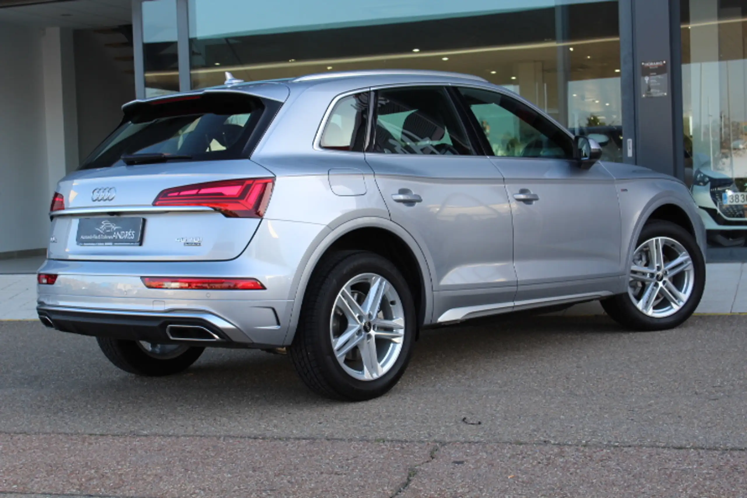 Audi - Q5