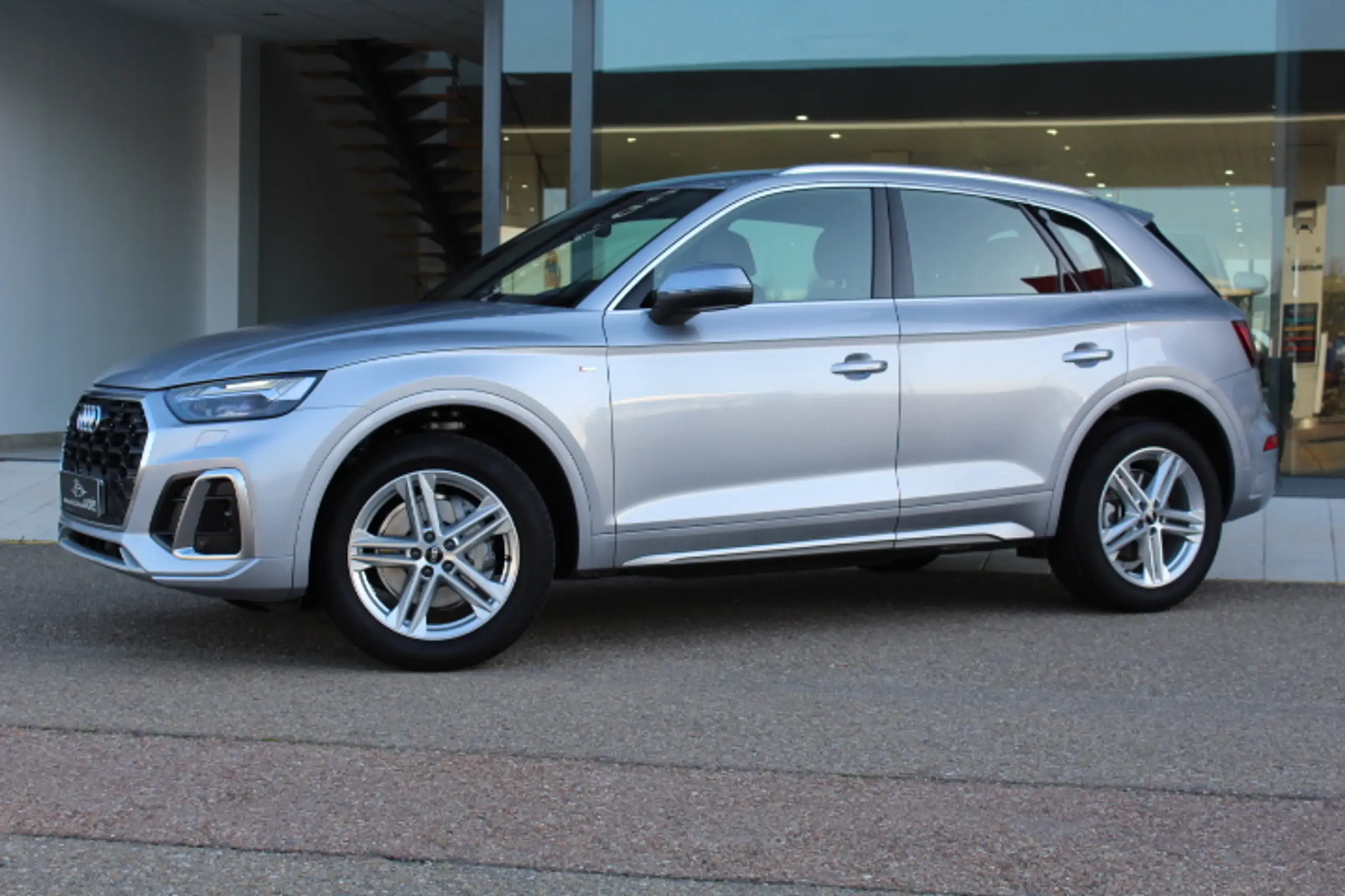 Audi - Q5