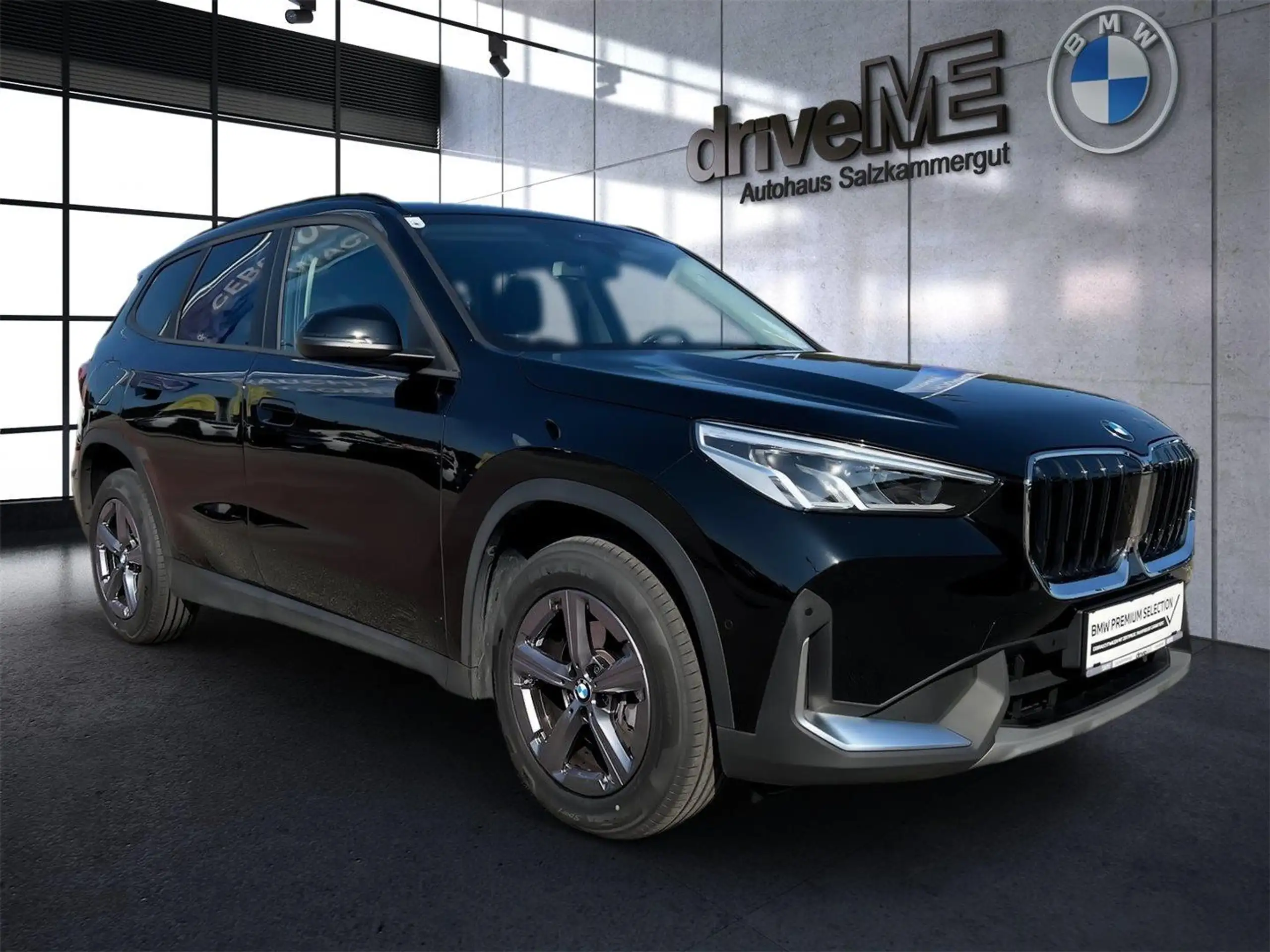 BMW - X1