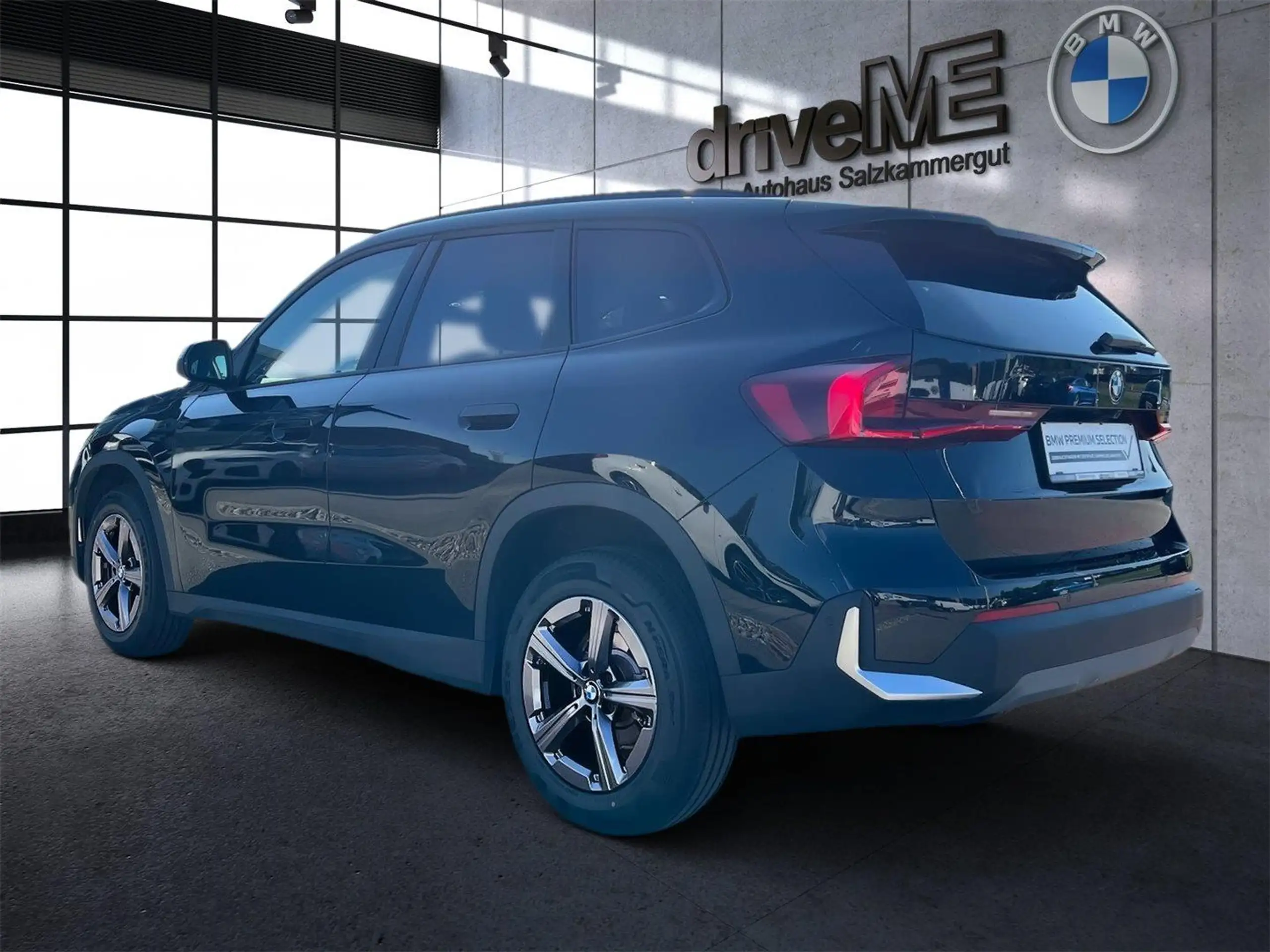 BMW - X1