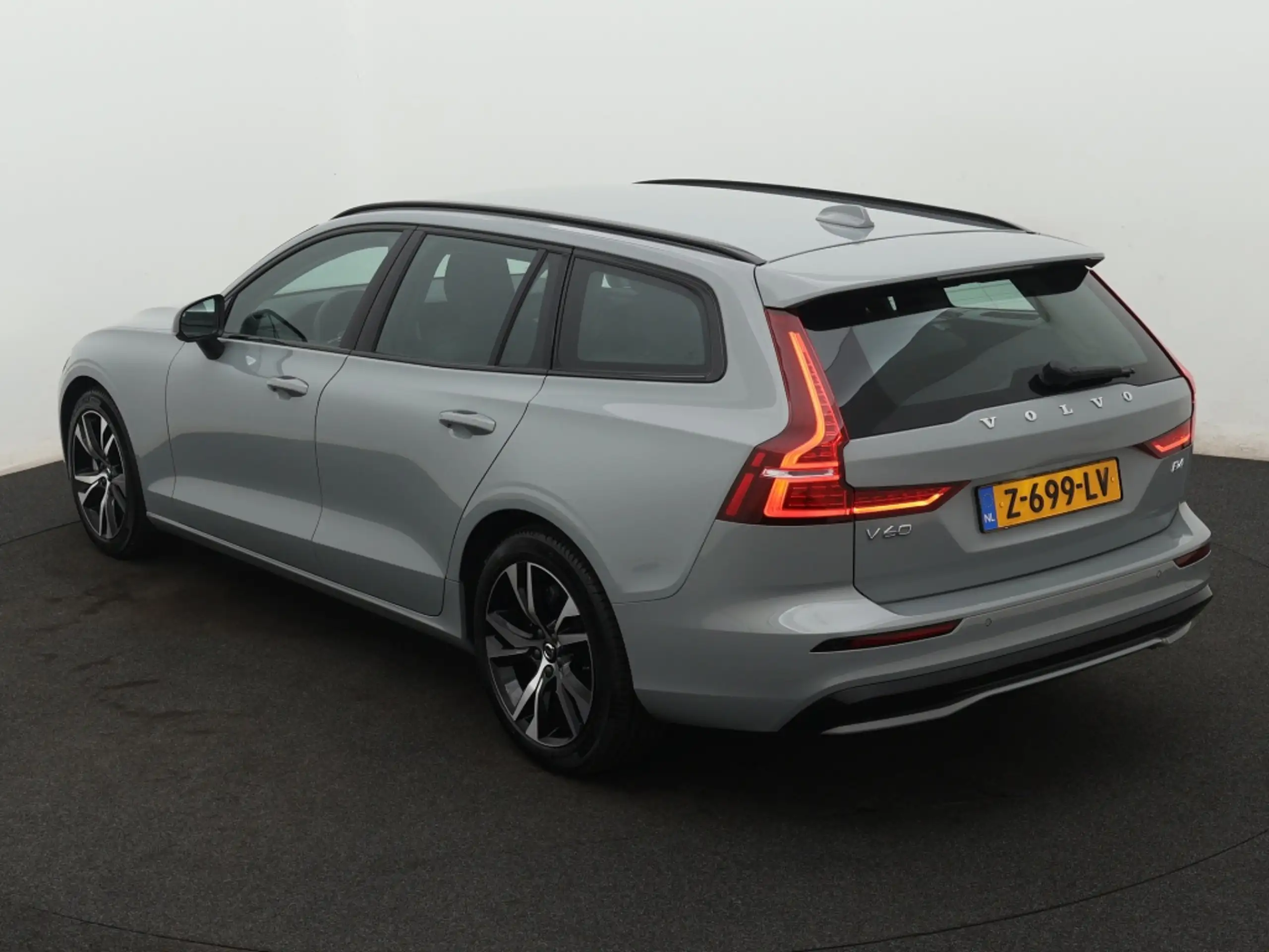 Volvo - V60