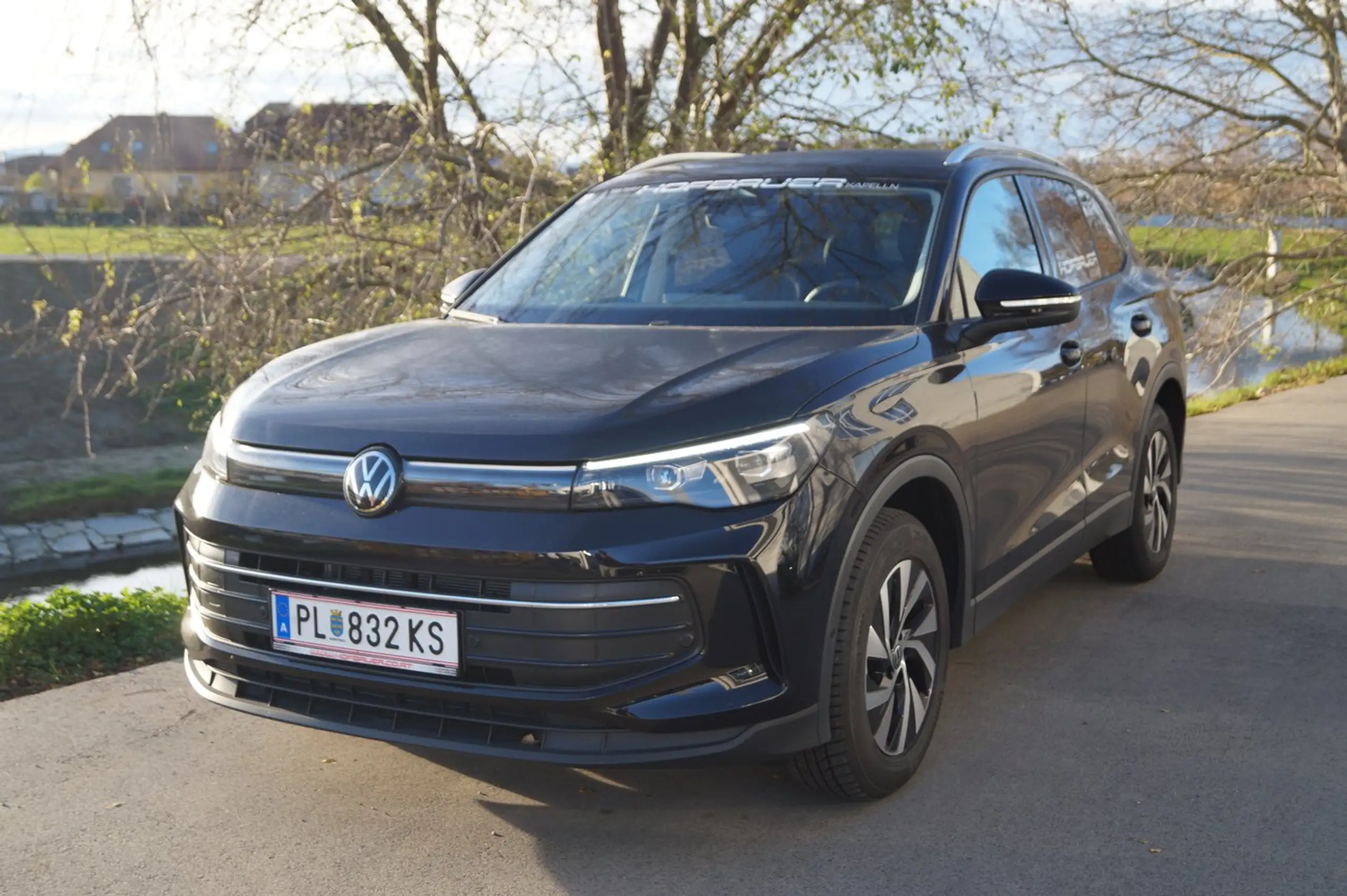 Volkswagen - Tiguan