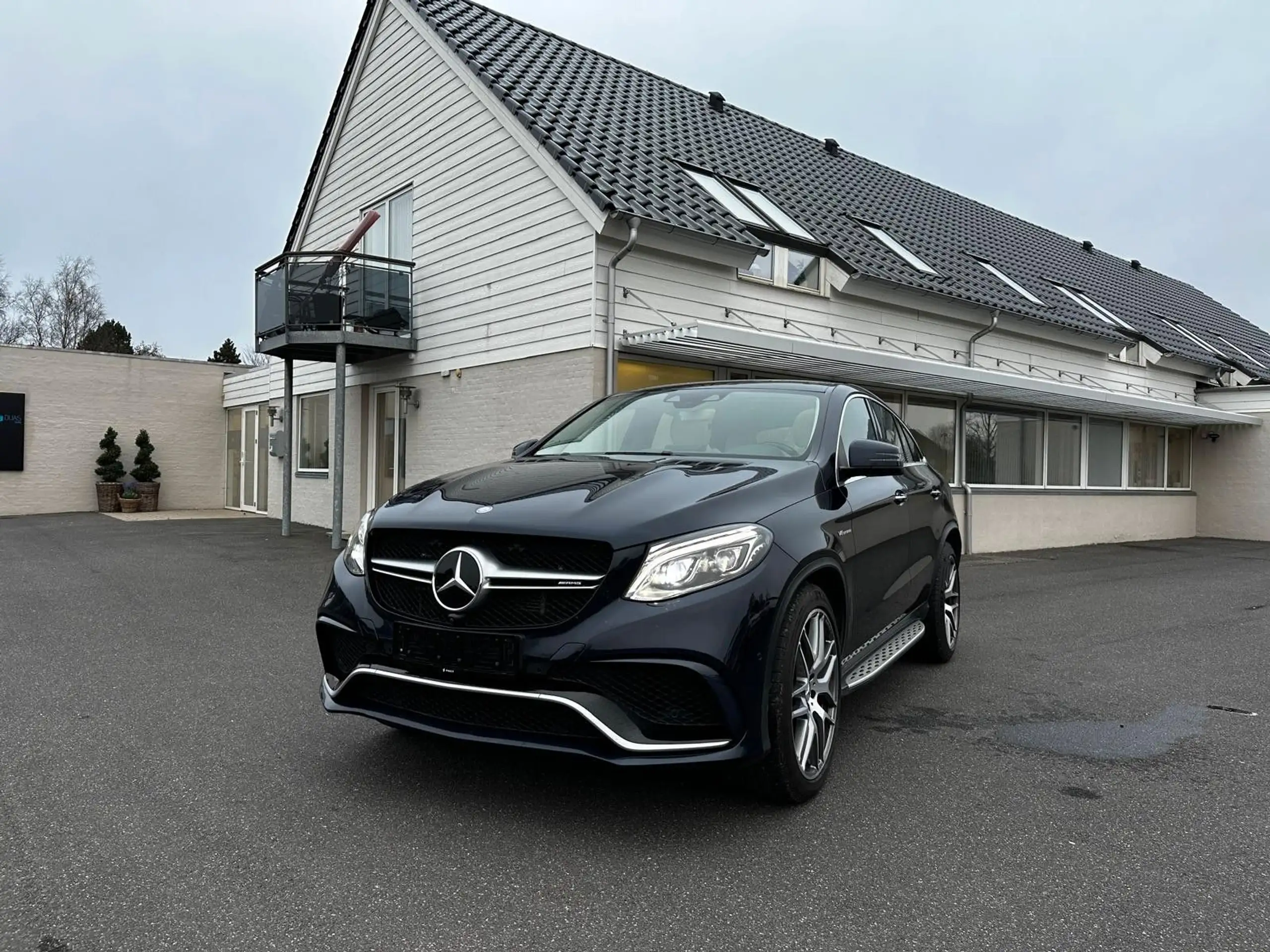 Mercedes-Benz - GLE 63 AMG