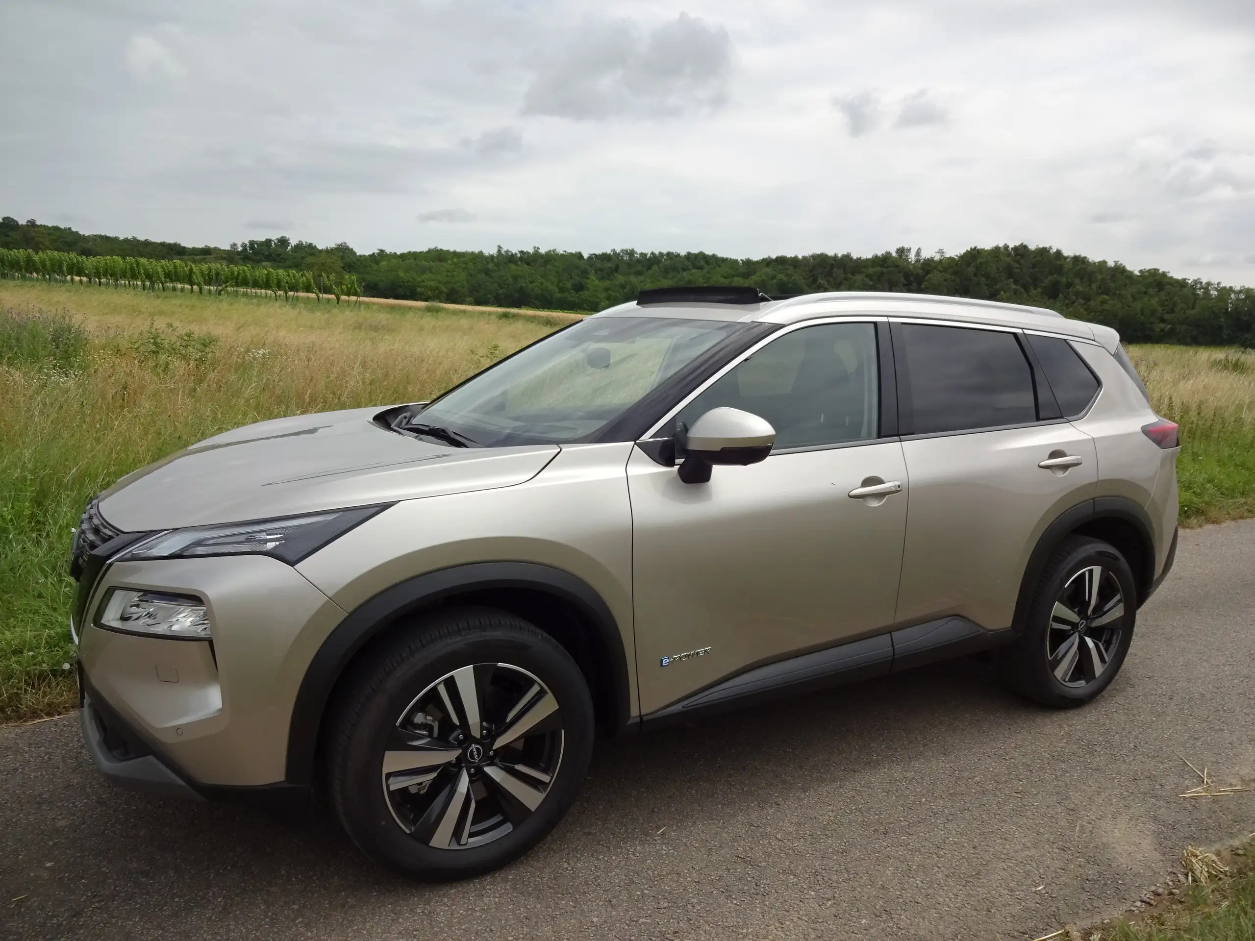 Nissan - X-Trail