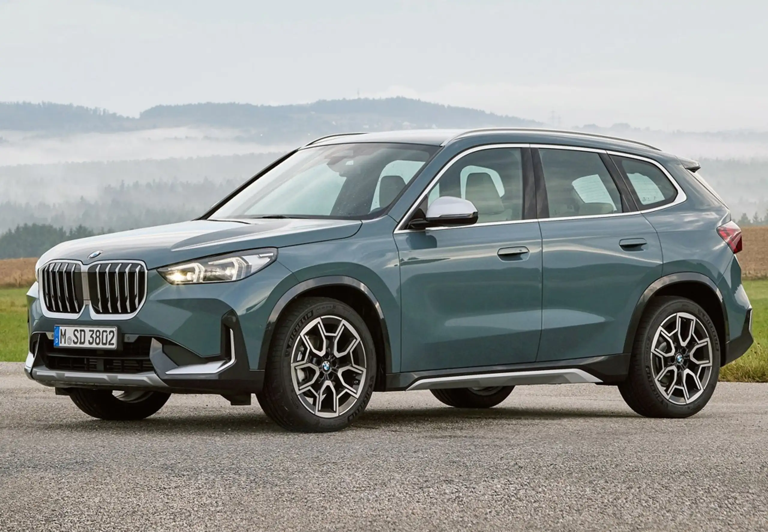 BMW - X1