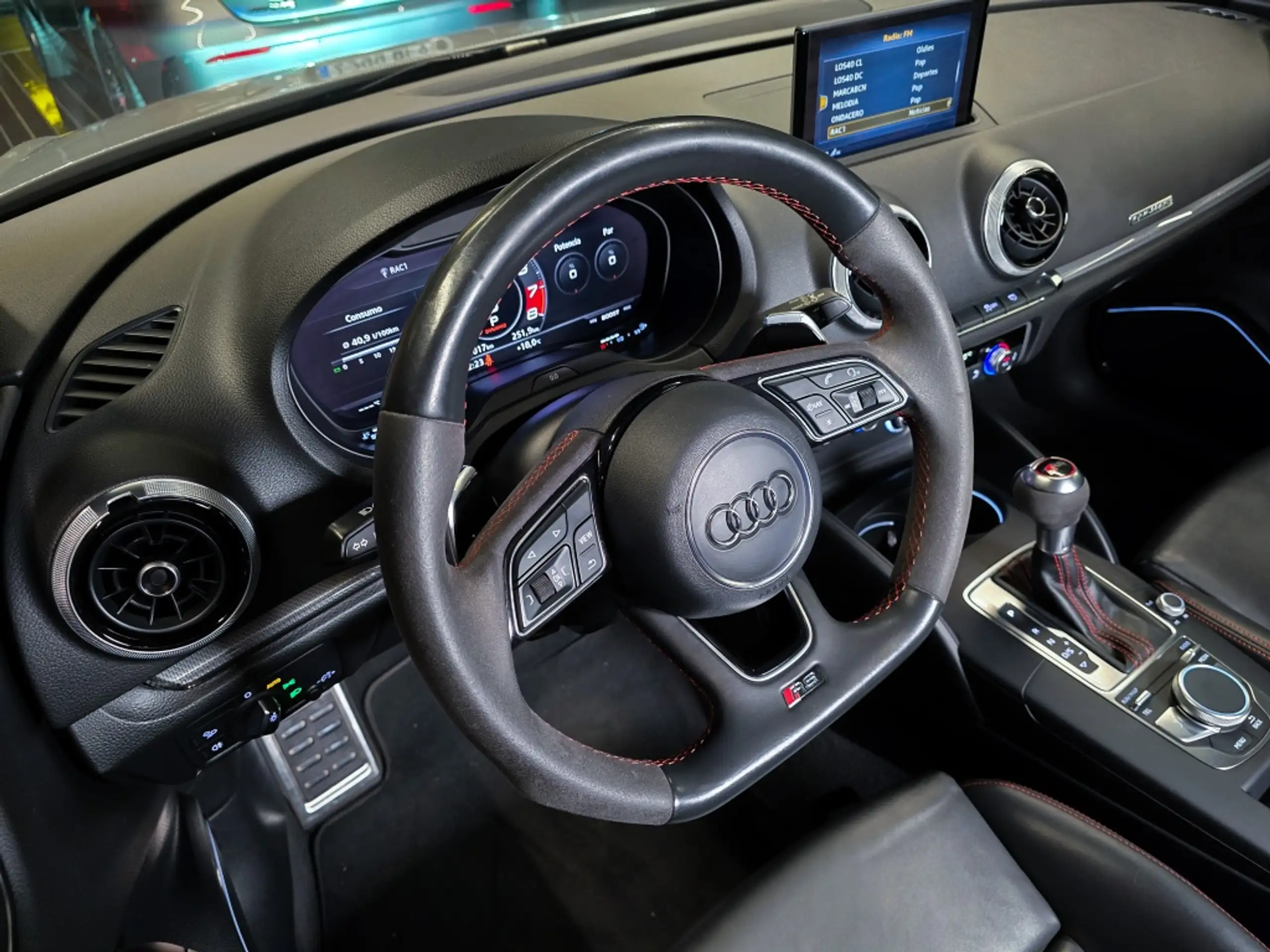 Audi - RS3