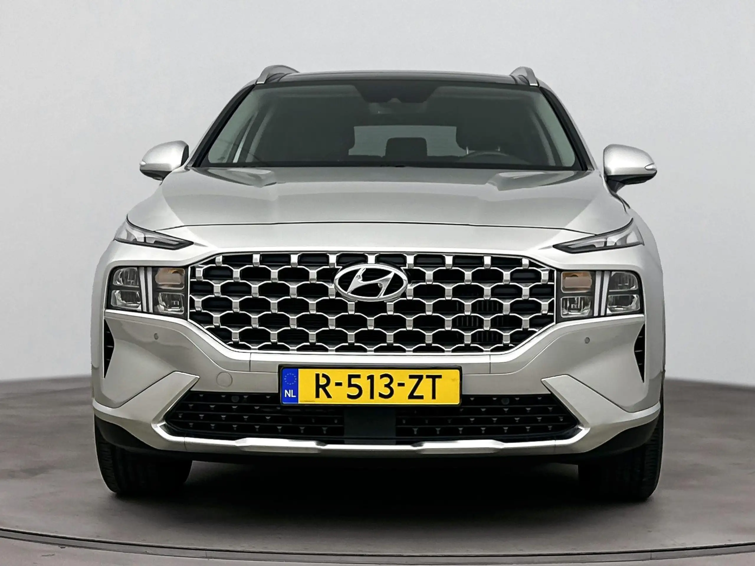 Hyundai - SANTA FE