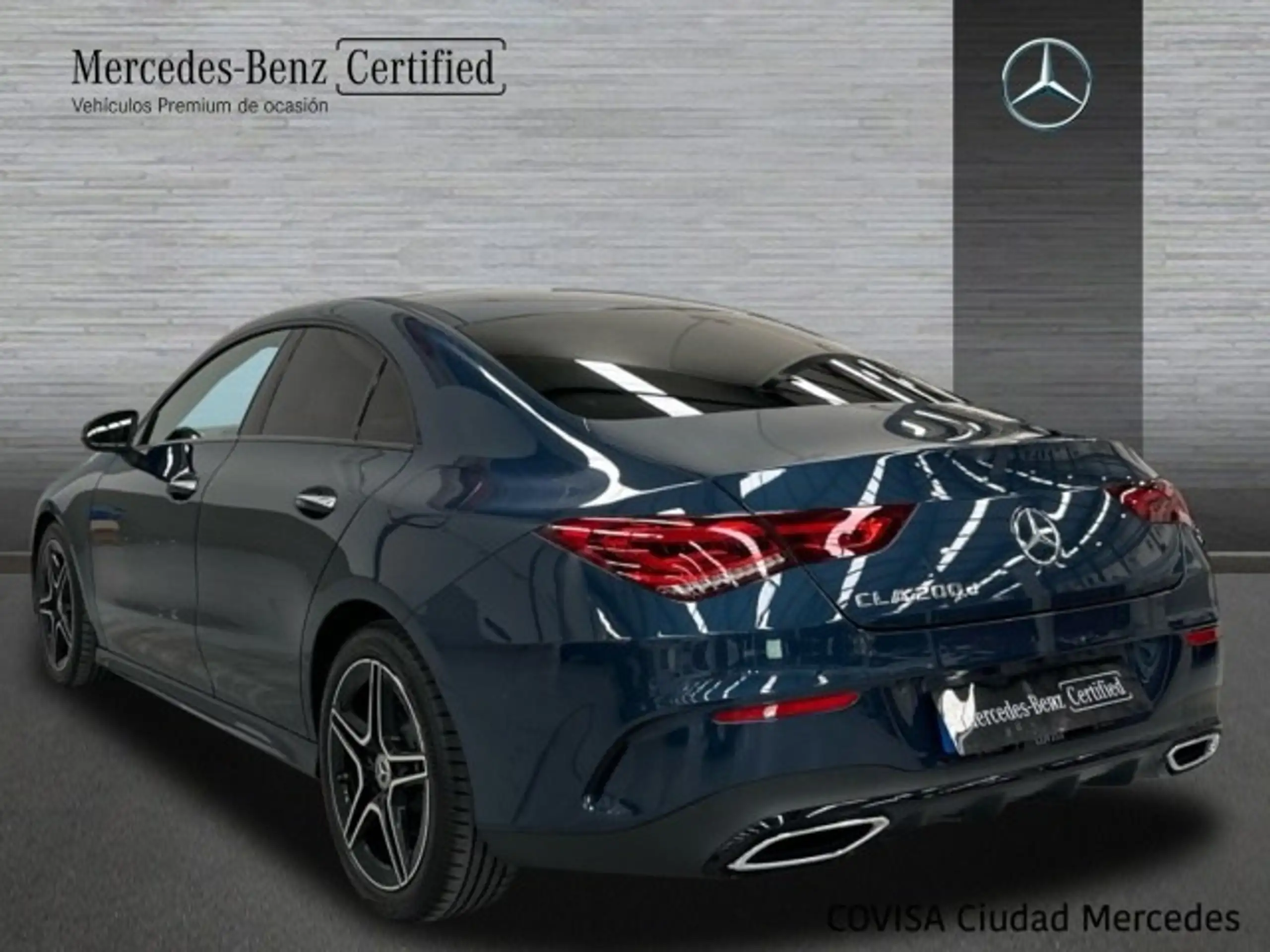 Mercedes-Benz - CLA 200