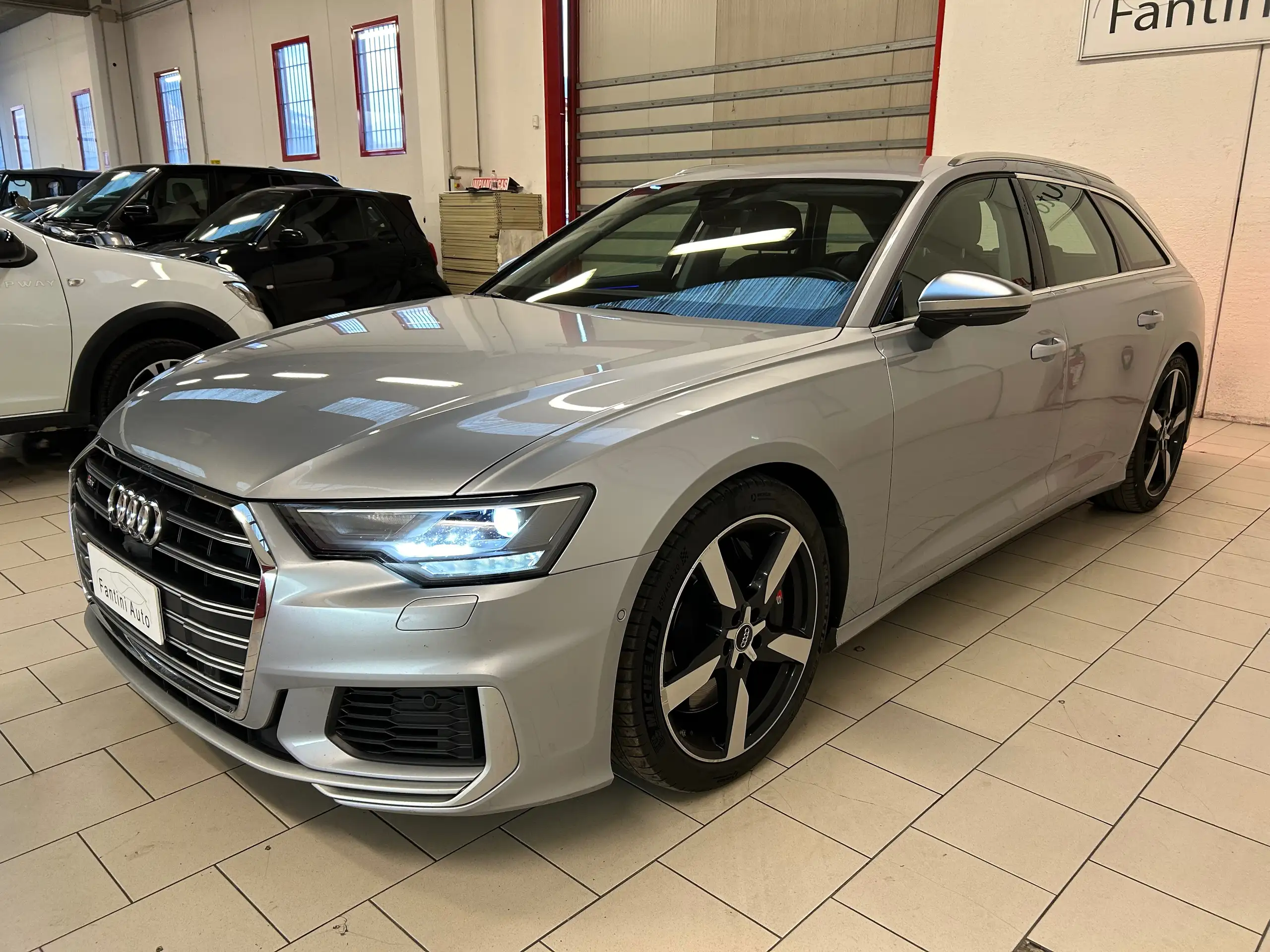 Audi - S6