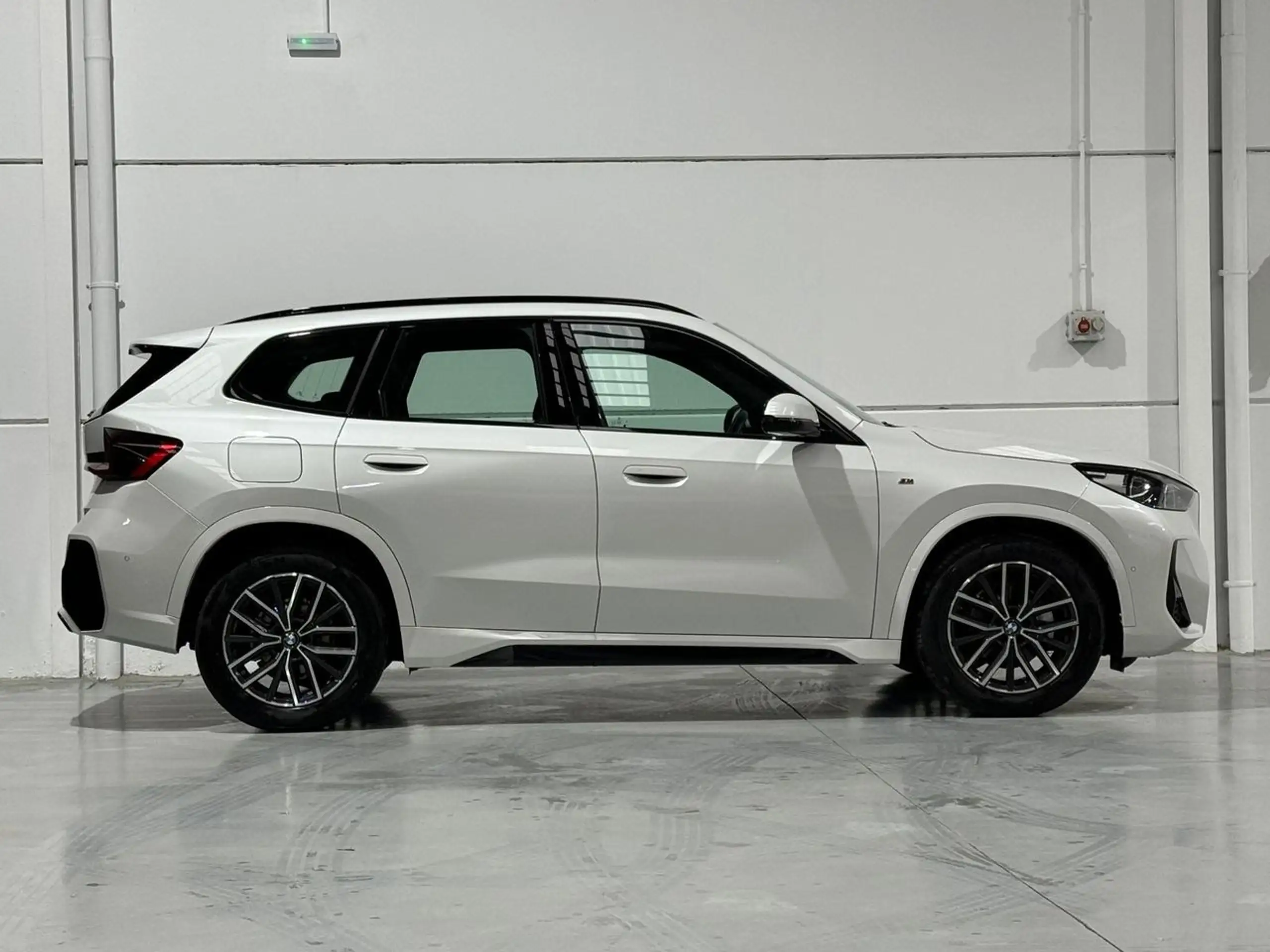 BMW - X1