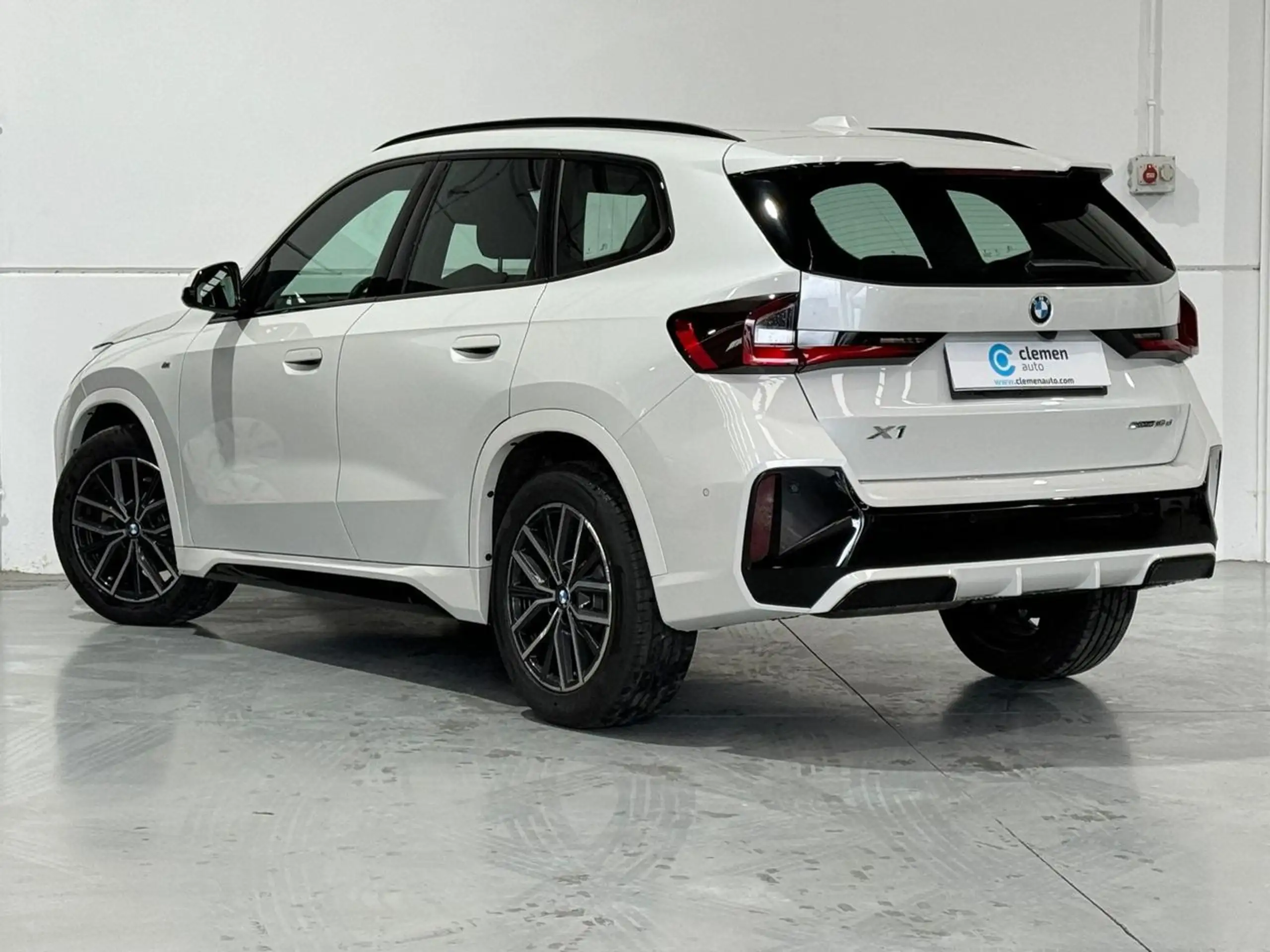 BMW - X1