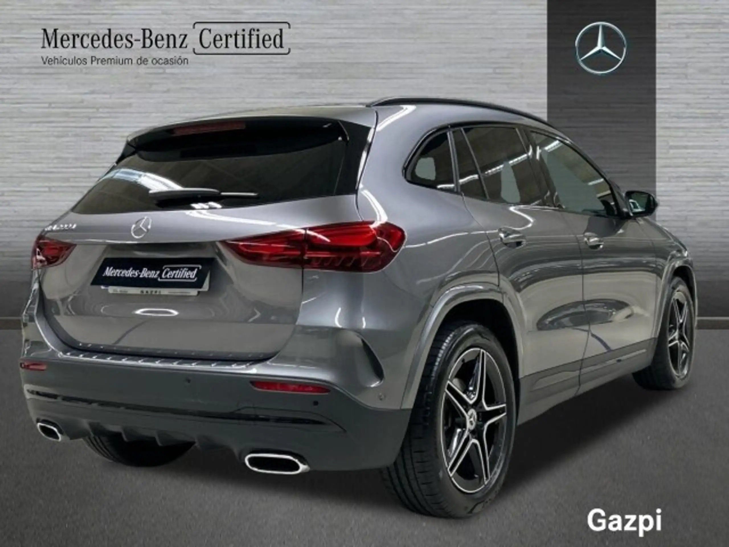 Mercedes-Benz - GLA 200