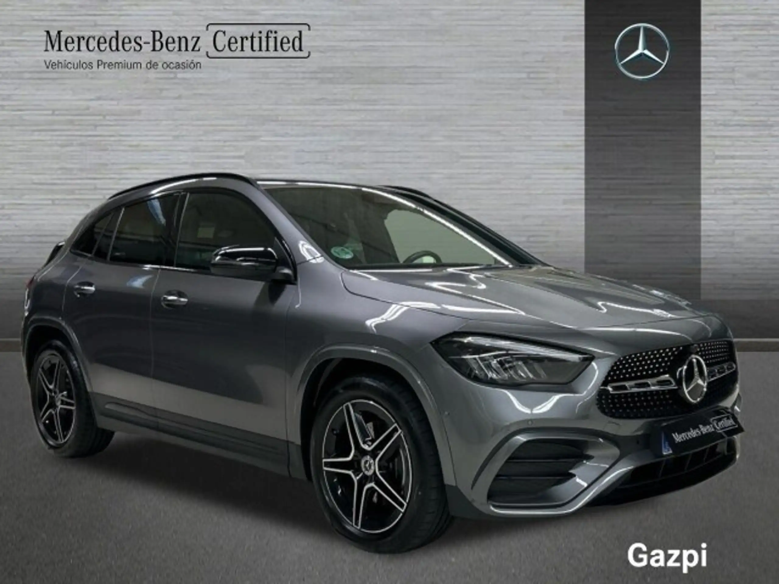 Mercedes-Benz - GLA 200