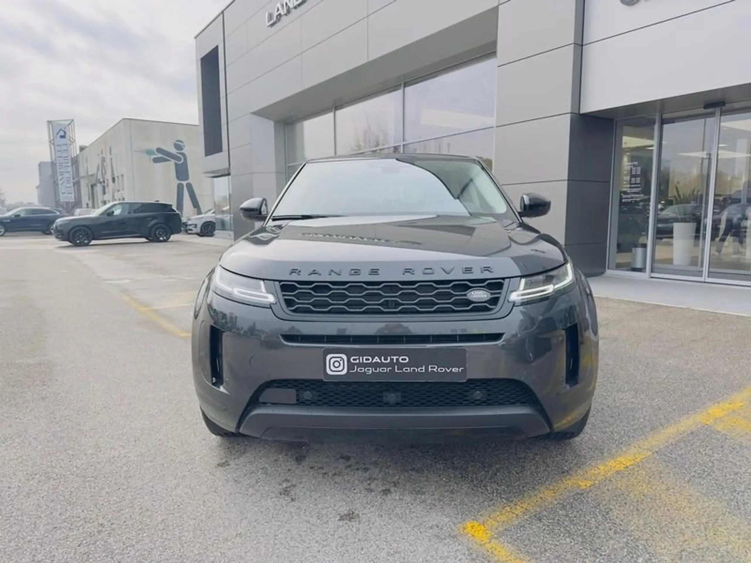 Land Rover - Range Rover Evoque