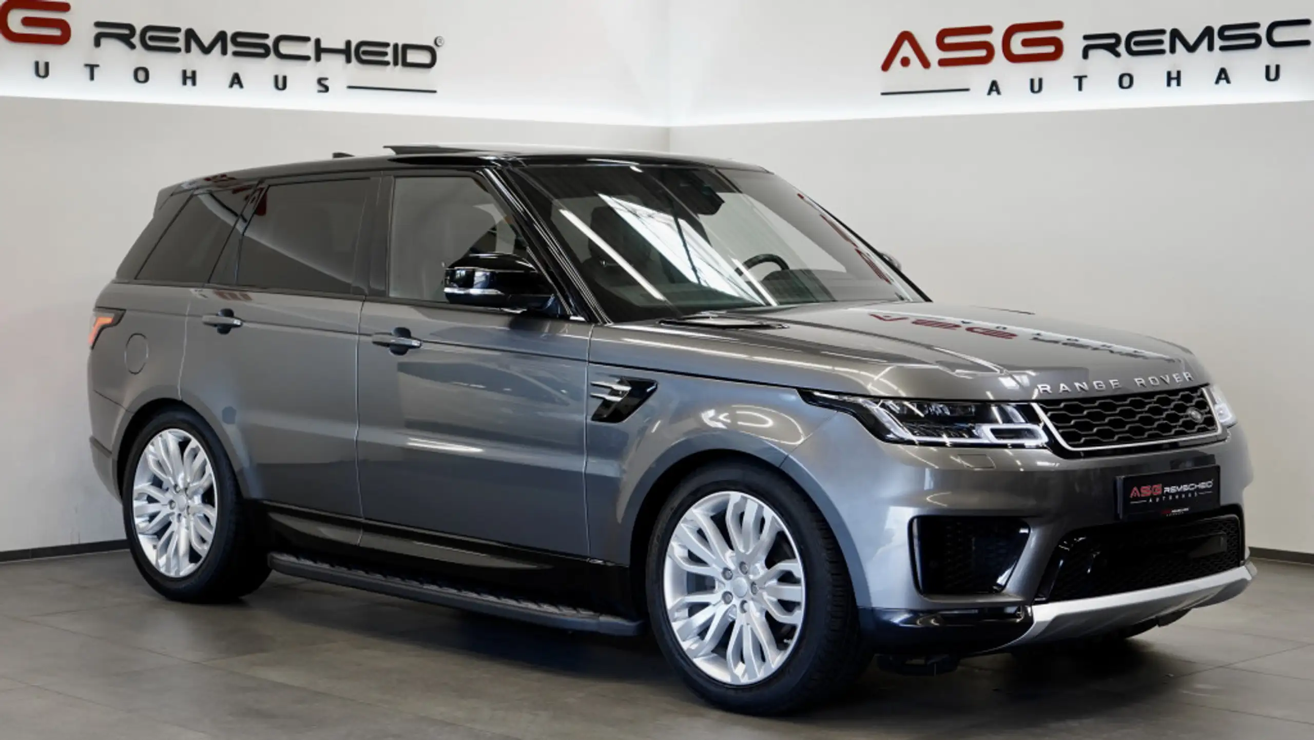 Land Rover - Range Rover Sport