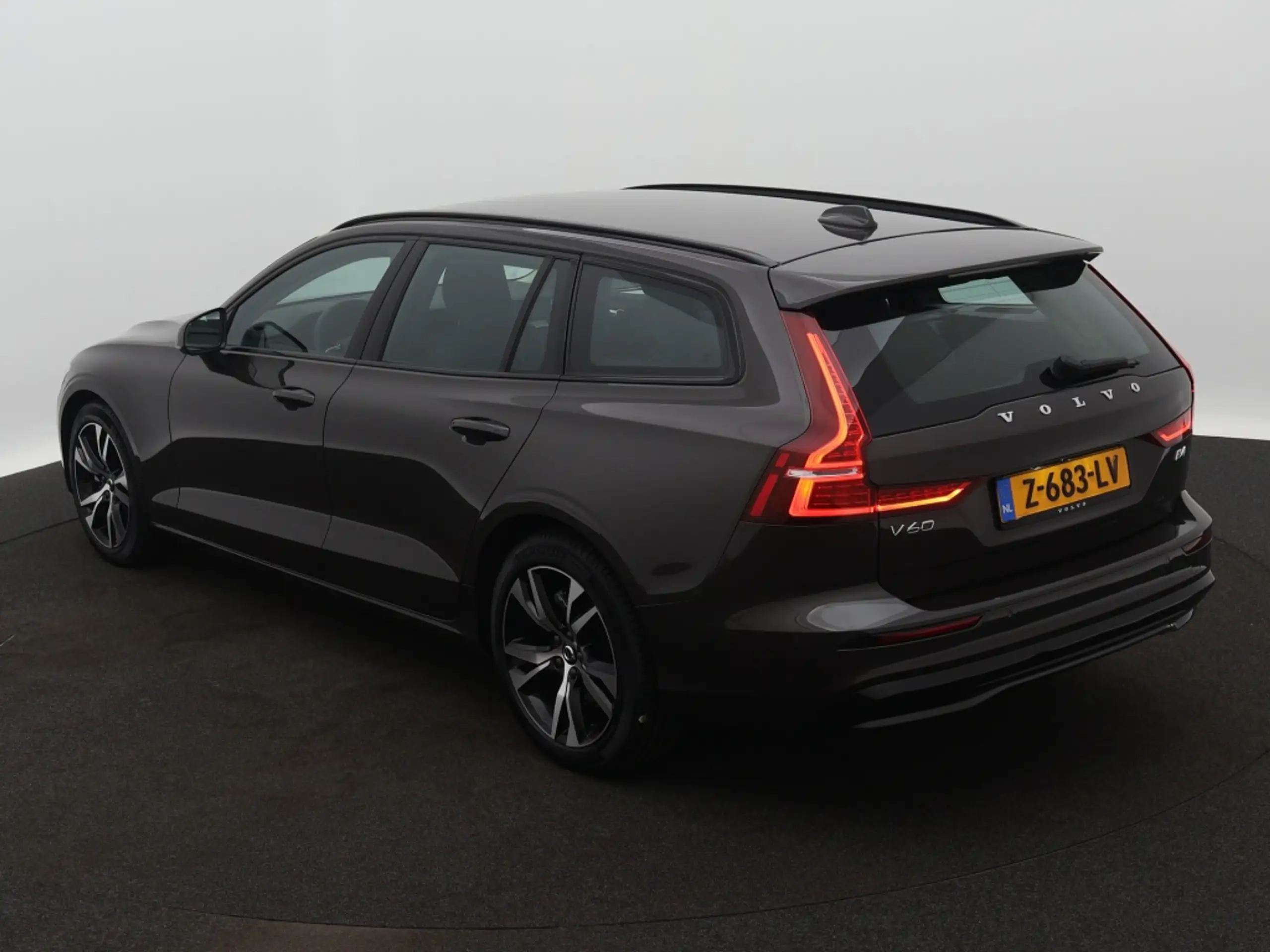 Volvo - V60