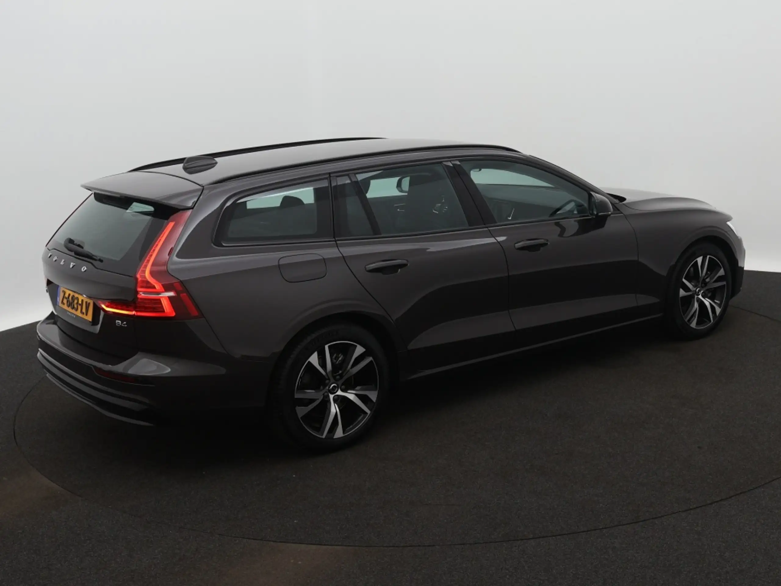 Volvo - V60